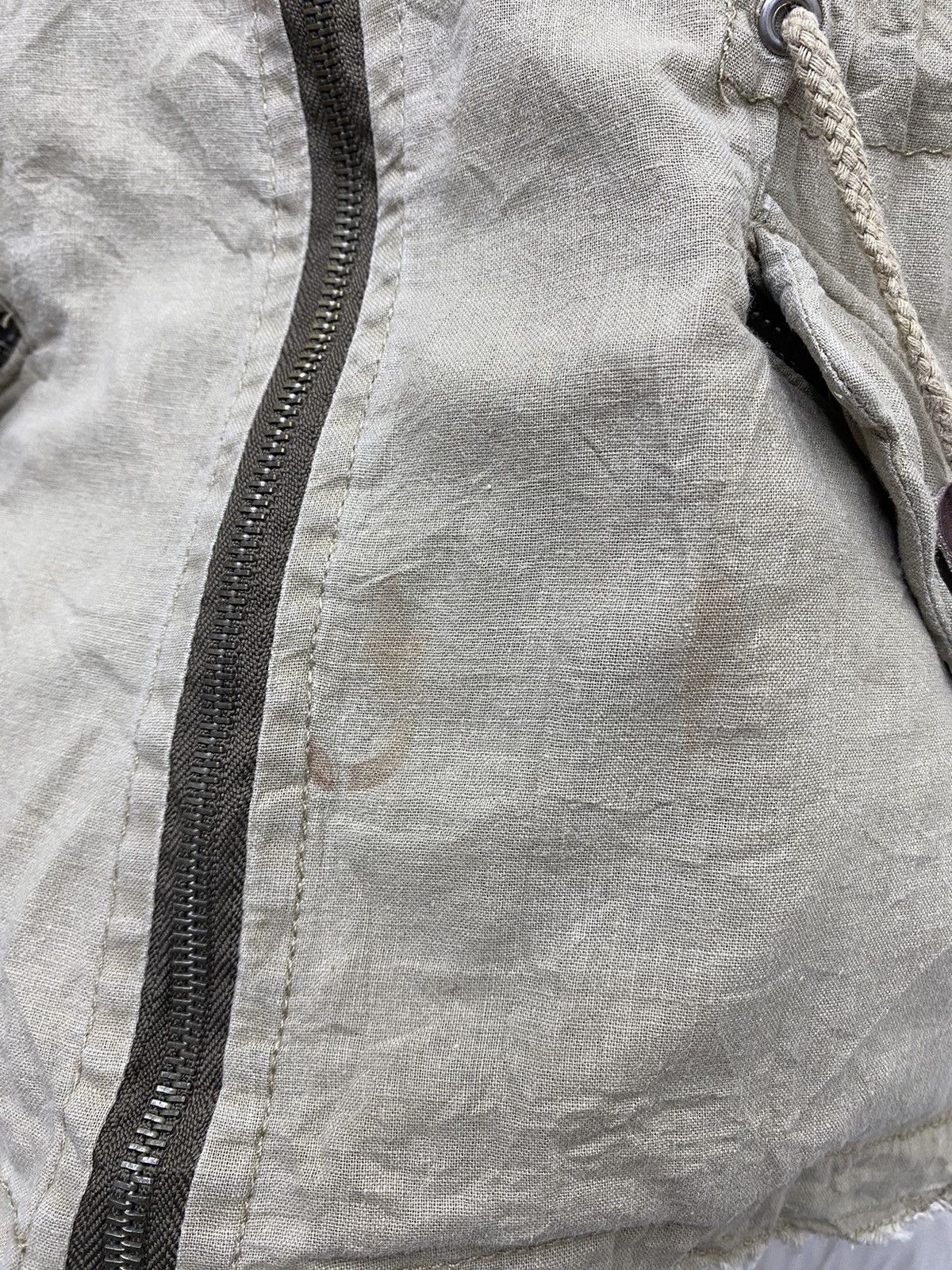 In The Attic (O) IN THE ATTIC HYPE JACKET SLEEVELESS HOODIE Size US L / EU 52-54 / 3 - 11 Thumbnail