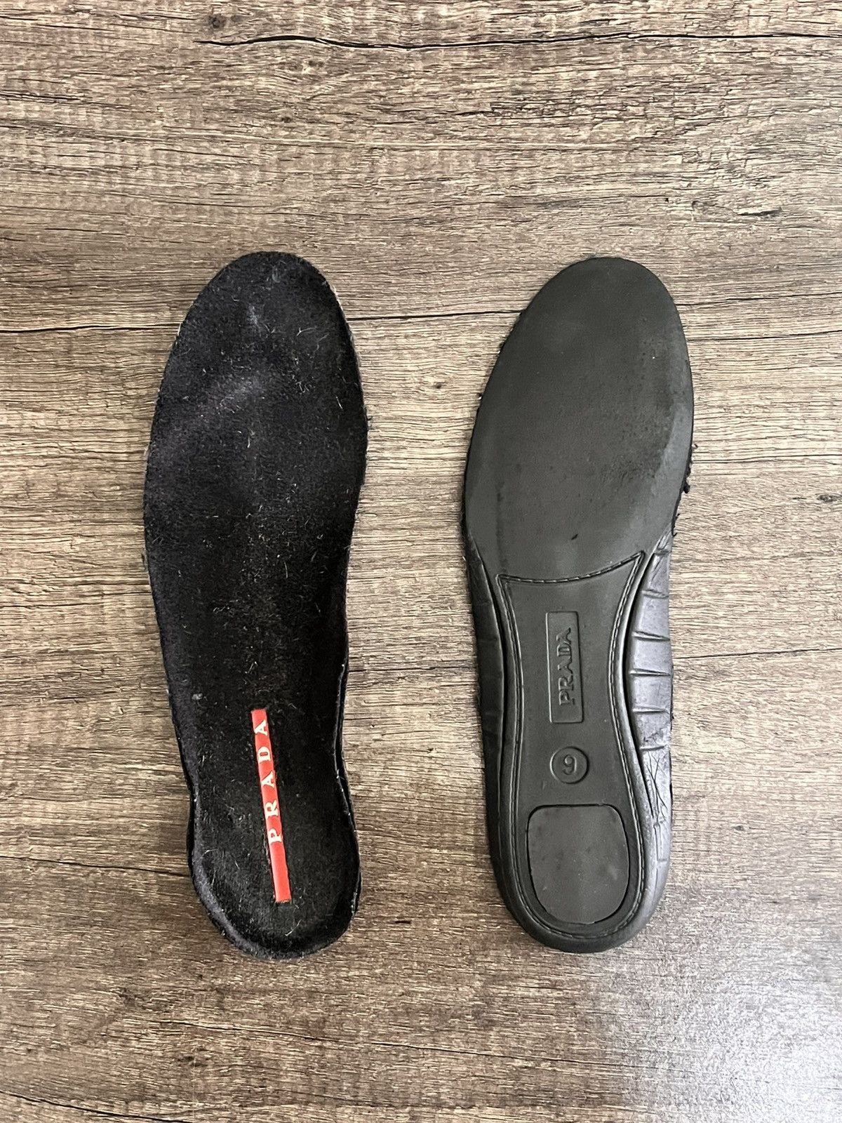 Prada Low-top Sneakers Size US 9 / EU 42 - 11 Thumbnail