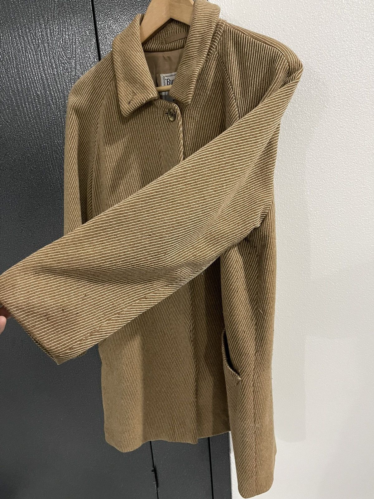 Burberry Vintage Burberry Long Wool Jacket Size M / US 6-8 / IT 42-44 - 6 Thumbnail