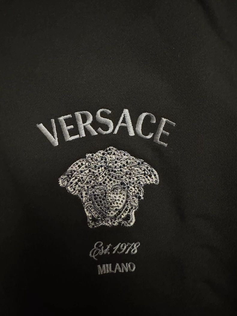 Versace Versace Black zippered sweatshirt Size L / US 10 / IT 46 - 2 Thumbnail