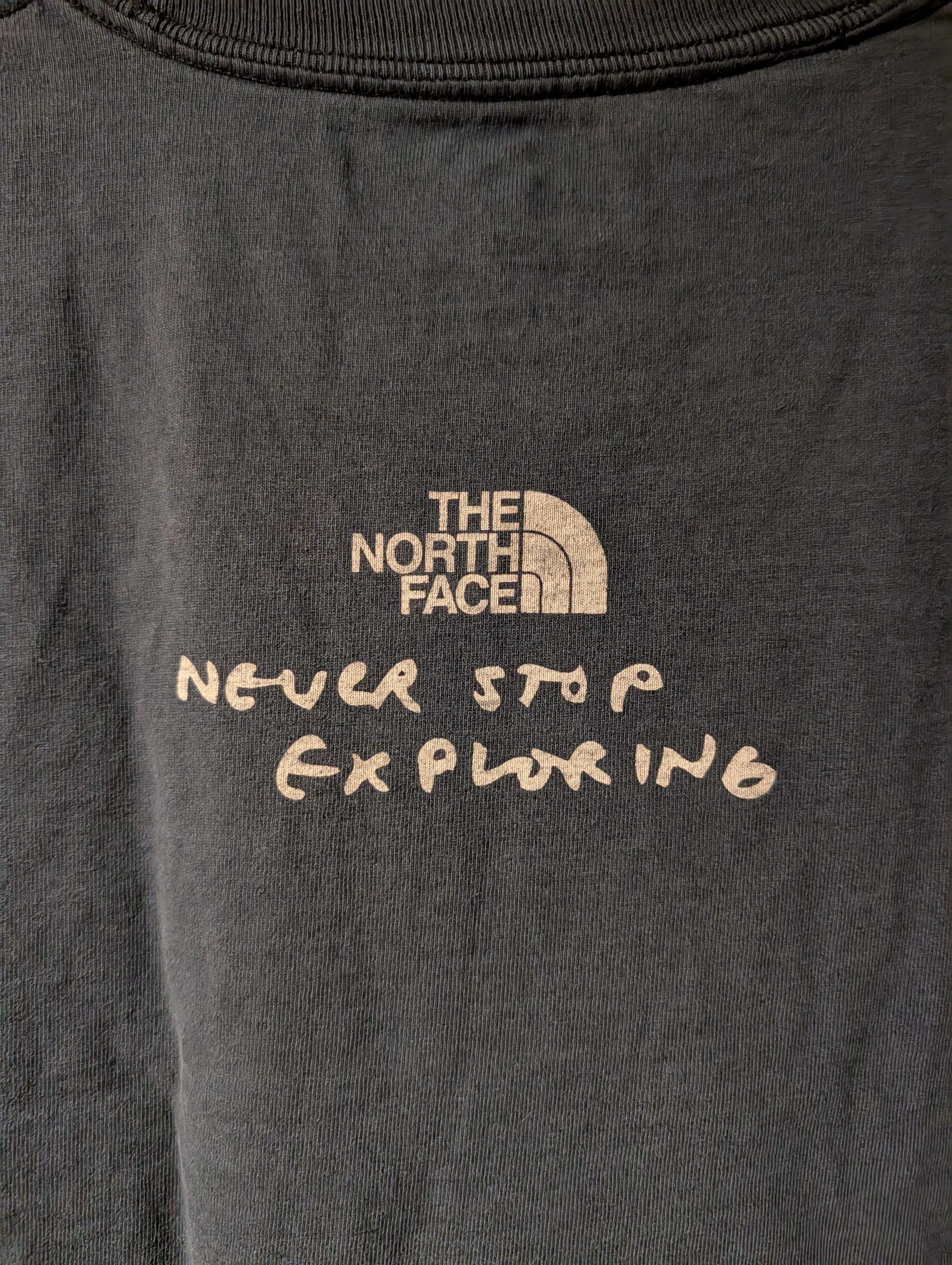 The North Face Vintage The North Face Never Stop Exploring Tech T-Shirt Size US L / EU 52-54 / 3 - 10 Thumbnail