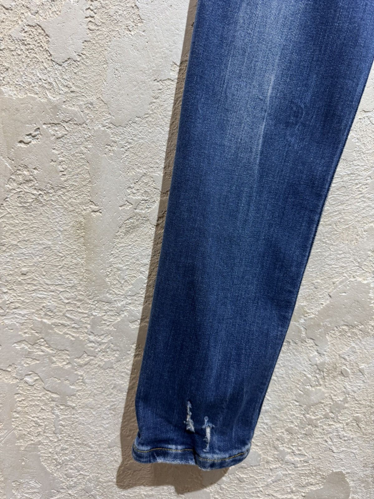 Dsquared2 Dsquared2 Jeans Made in Italy Size 42 Size 28" / US 6 / IT 42 - 24 Thumbnail