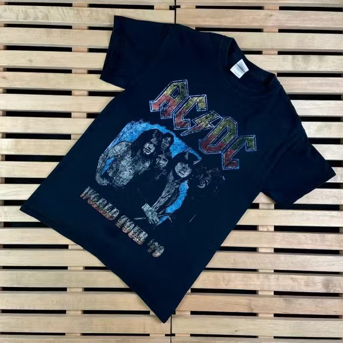 Band Tees Mens Vintage T Shirt ACDC AC/DC World Tour Size S Size US S / EU 44-46 / 1 - 1 Thumbnail