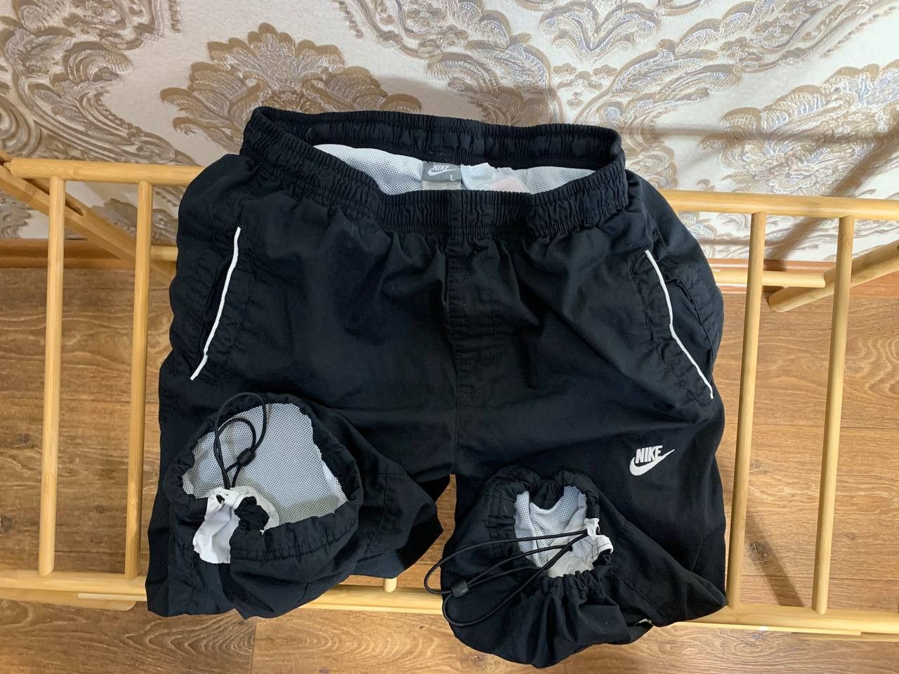Nike Vintage Nike Shorts Retro Nylon Drill Swoosh Y2K 90s SK8 Size US 34 / EU 50 - 1 Thumbnail