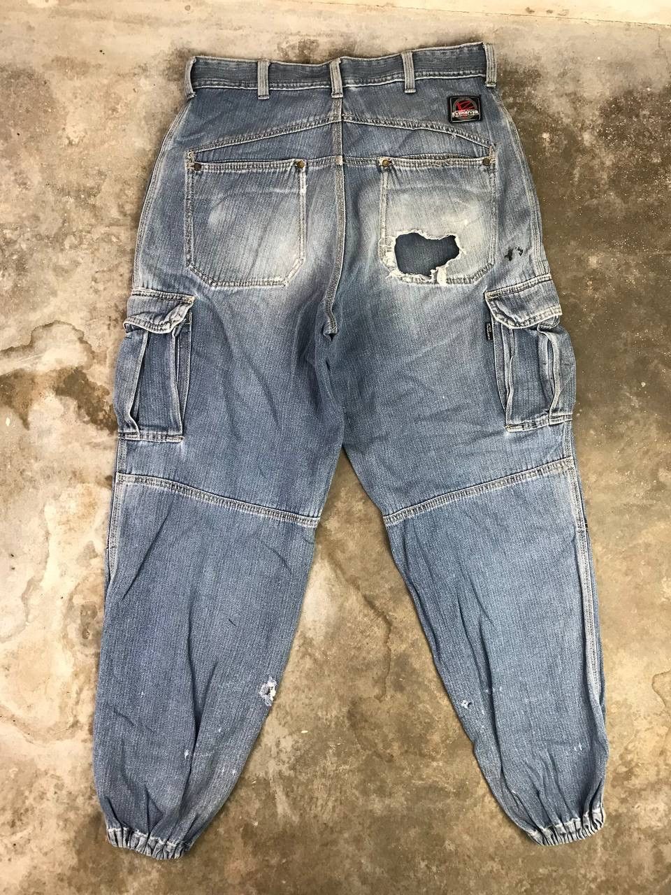Japanese Brand × Vintage Very Rare Streetwear Jogger Denim Pants Size US 34 / EU 50 - 2 Thumbnail