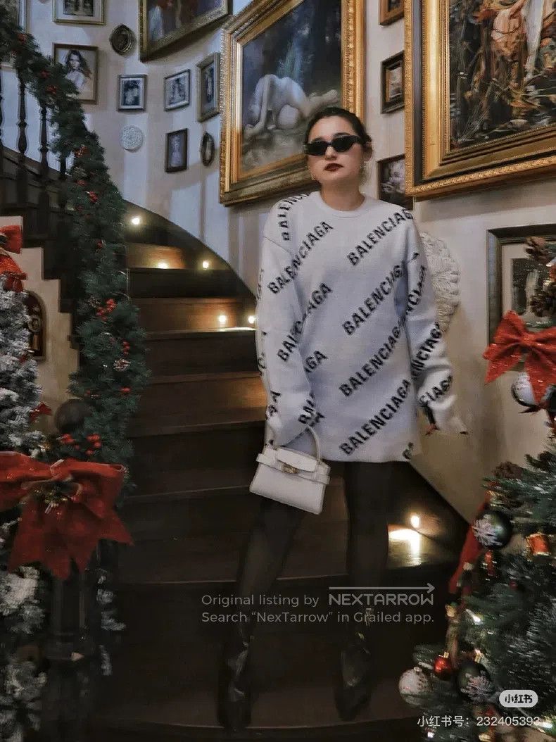 Balenciaga Balenciaga Light Beige Fully Printed Sweater Size US S / EU 44-46 / 1 - 8 Thumbnail
