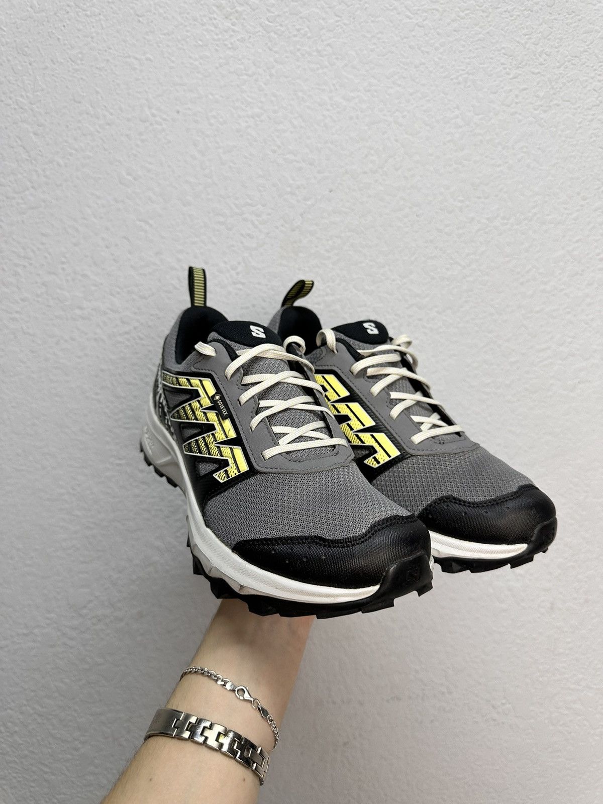 Salomon Salomon shoes trail sneakers goretex y2k outdoor arcteryx Size US 9 / EU 42 - 9 Thumbnail