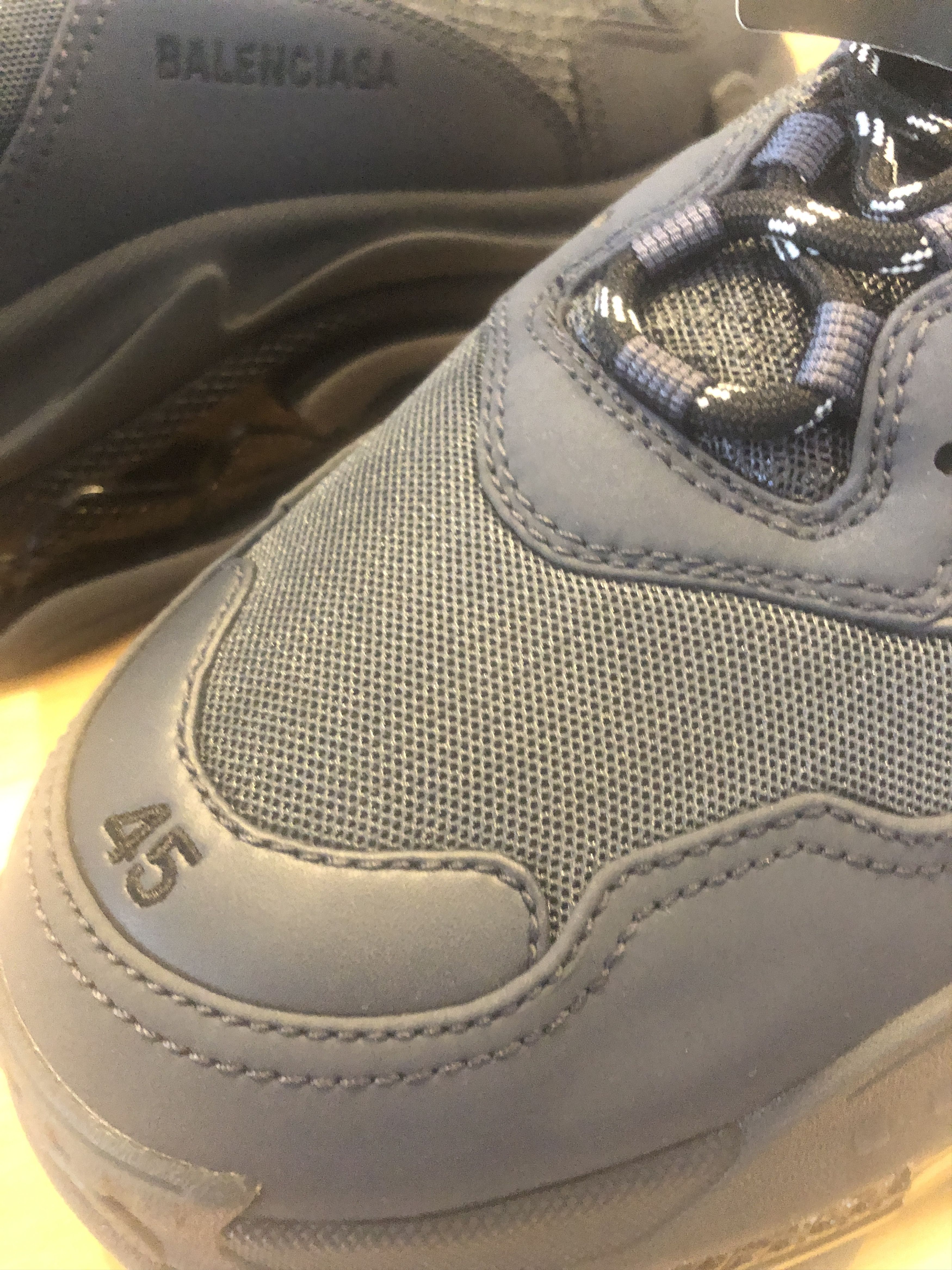 Balenciaga NEW NWT Balenciaga Sneakers TRIPLE S Dark Grey Size US 12 / EU 45 - 7 Thumbnail