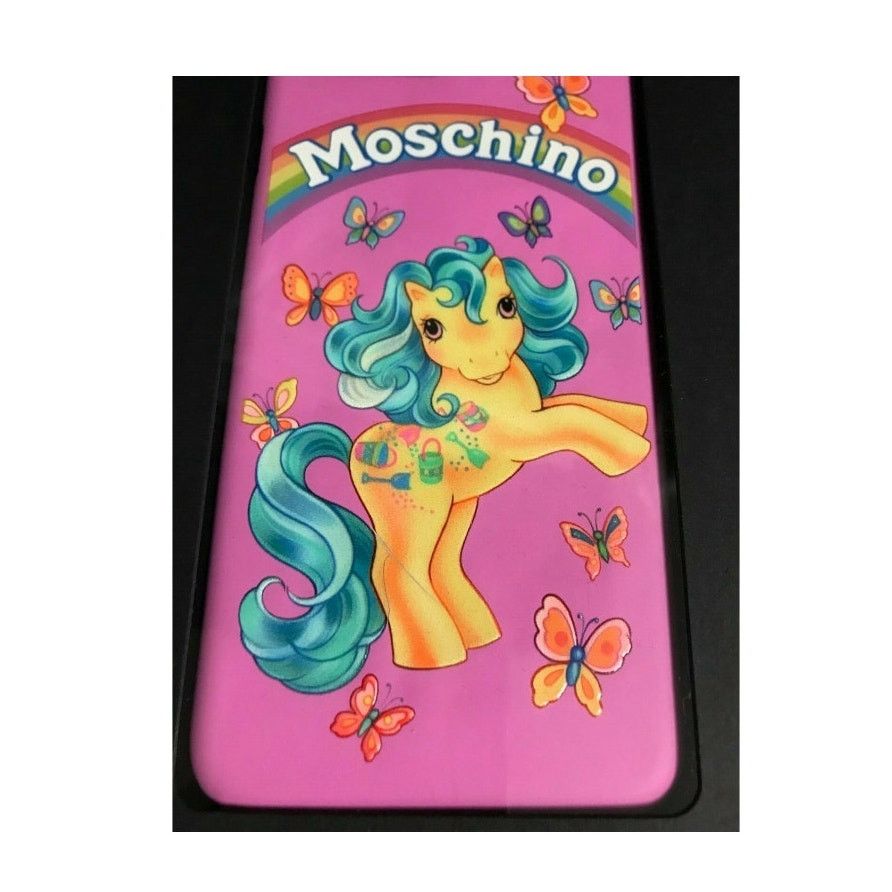 moschino cigarette phone case Moschino Moschino iPhone 6 Cigarette Pack Case