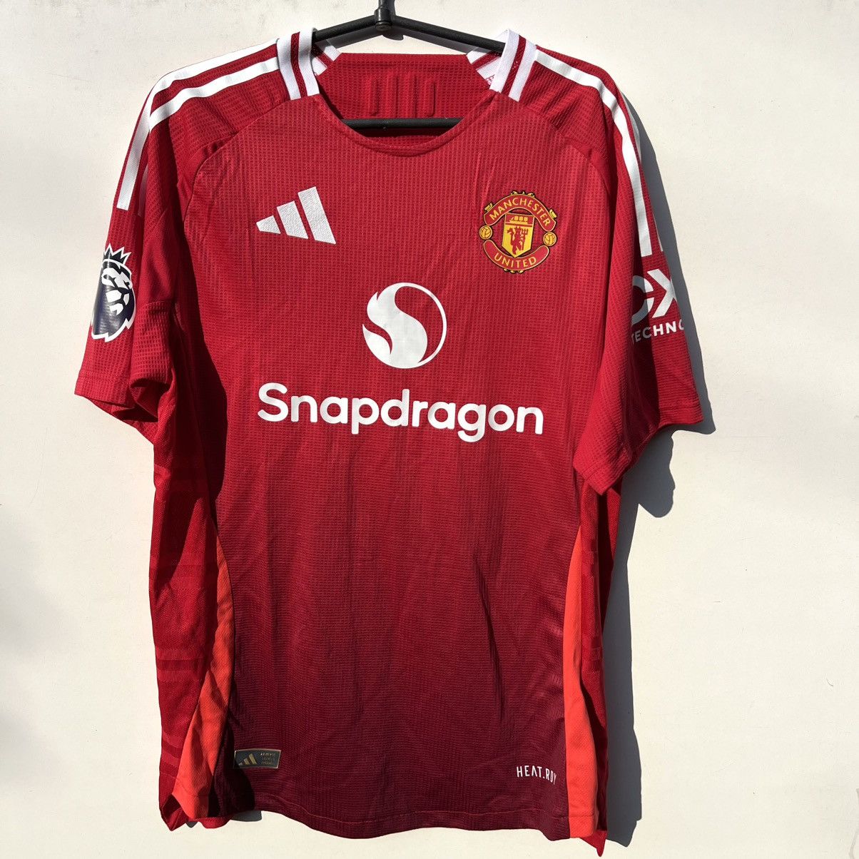 Adidas Manchester United 2024/2025 Adidas Football soccer jersey Size US XL / EU 56 / 4 - 1 Thumbnail