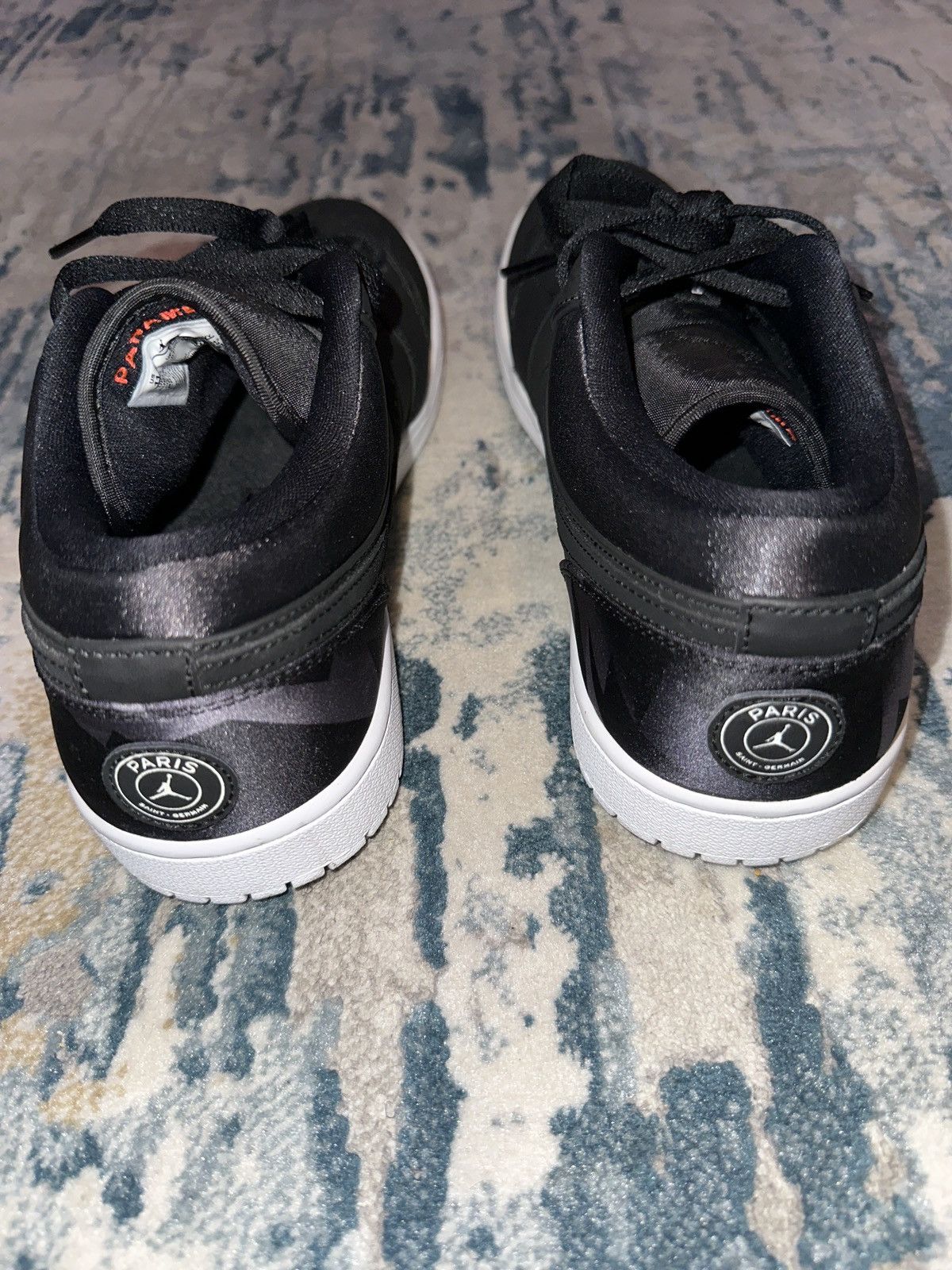 Jordan Brand Air Jordan 1 Low Size US 11 / EU 44 - 4 Thumbnail