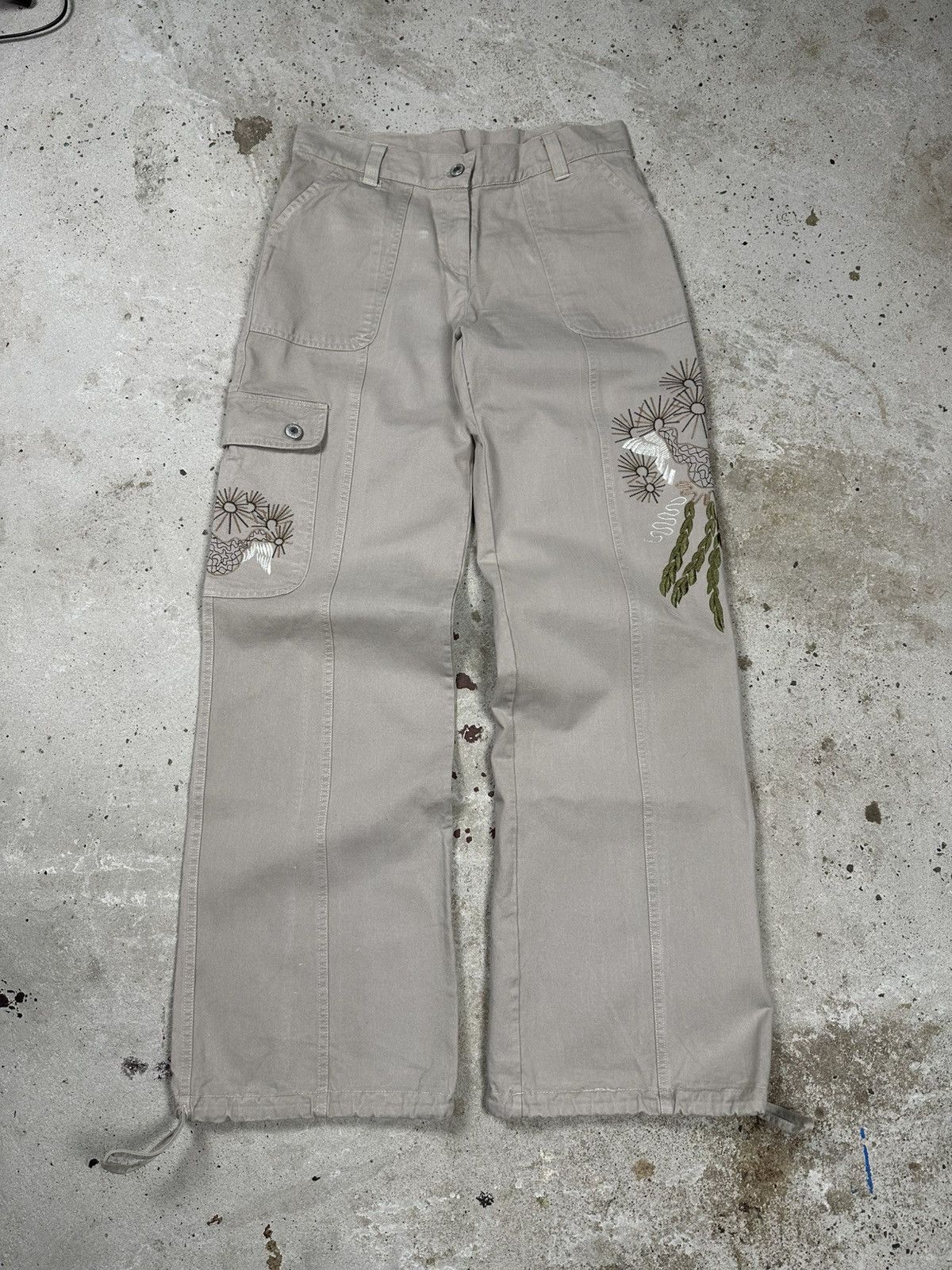 If Six Was Nine Vintage Y2K Baggy Cargo Embroidery Flowers Beige Pants Flare Size US 30 / EU 46 - 1 Thumbnail
