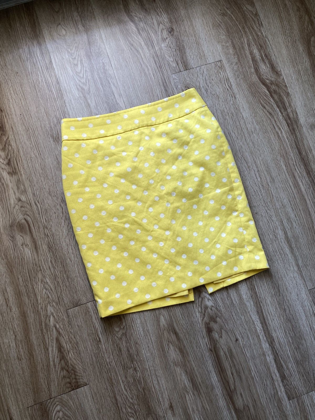 Ann Taylor Ann Taylor Polka Dot Skirt Size 28" / US 6 / IT 42 - 3 Thumbnail
