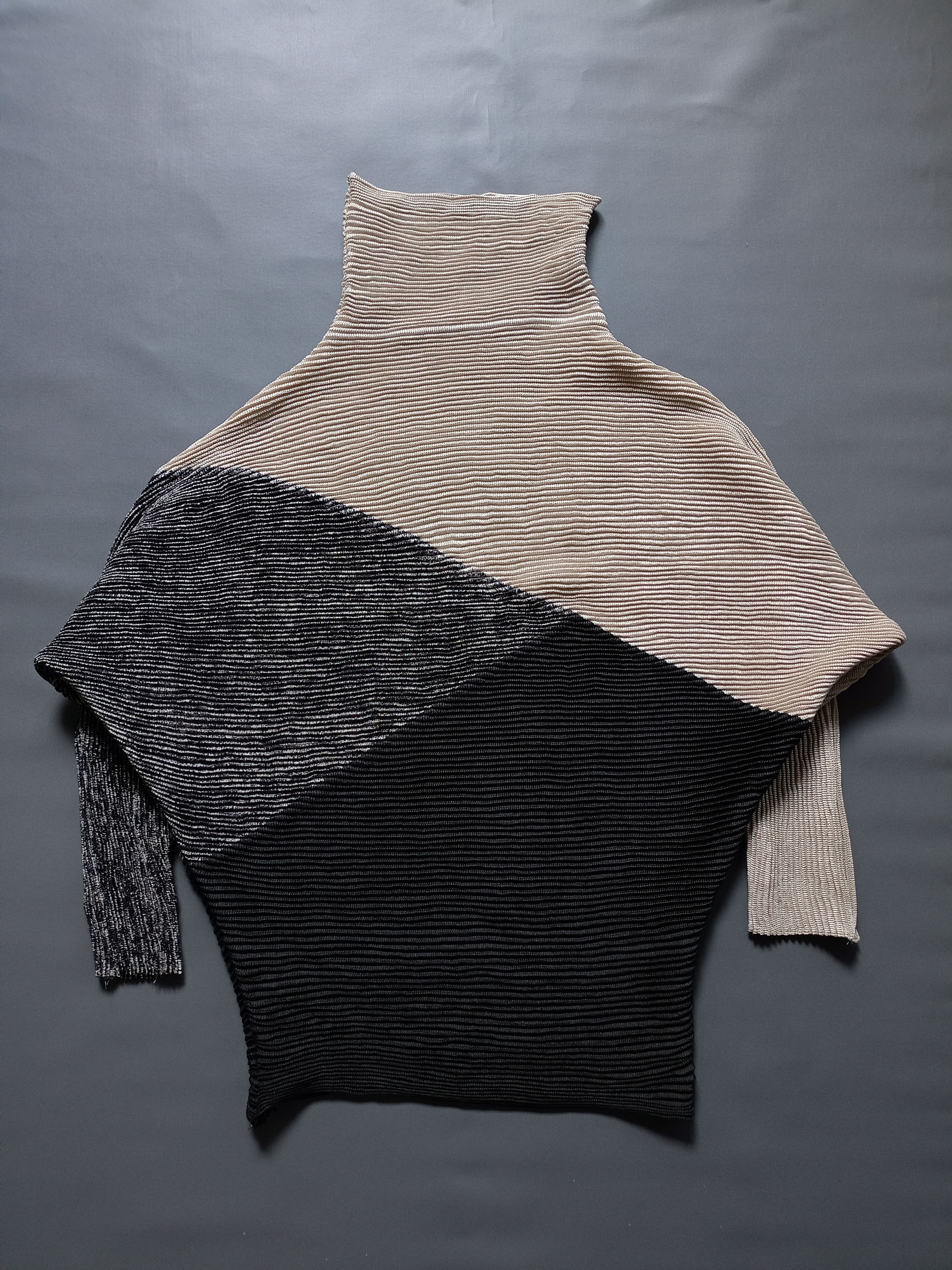 Japanese Brand Bundle Specchio blouse style pleats Please Issey Miyake Size S / US 4 / IT 40 - 2 Thumbnail