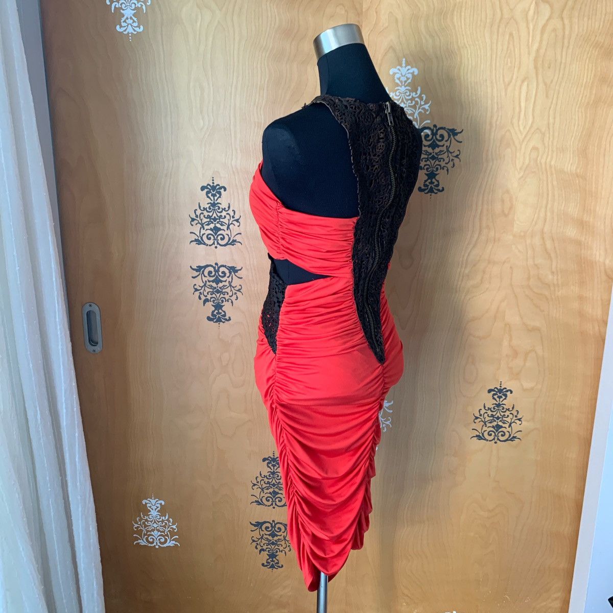 Bebe × Designer × Vintage Vintage Bebe y2k Red Cut-Out BodyCon Dress Size M / US 6-8 / IT 42-44 - 5 Thumbnail