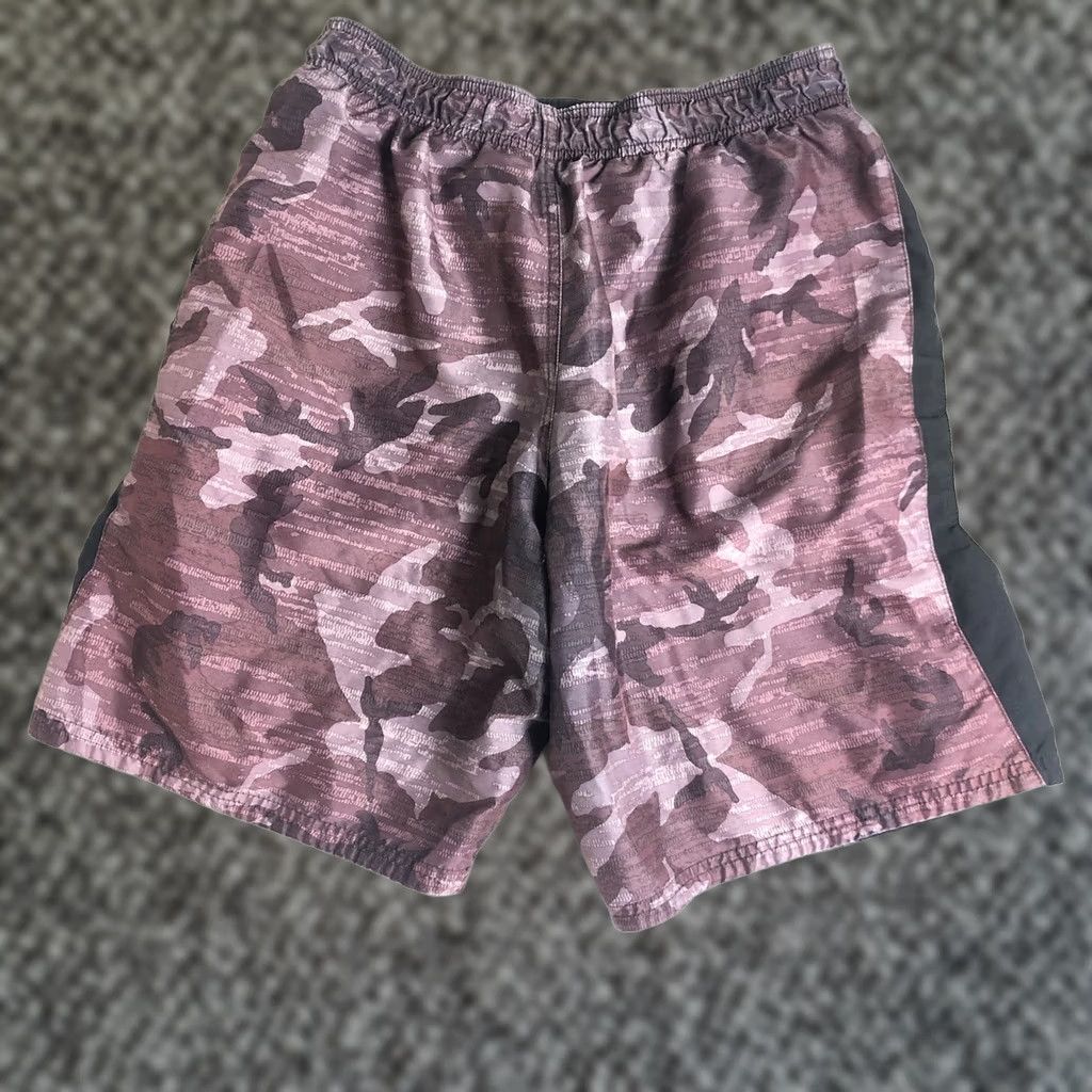 Nike Nike Men’s Red Camo Swim Trunk Pockets Volleyball Shorts B93 Small Size US 29 - 1 Thumbnail