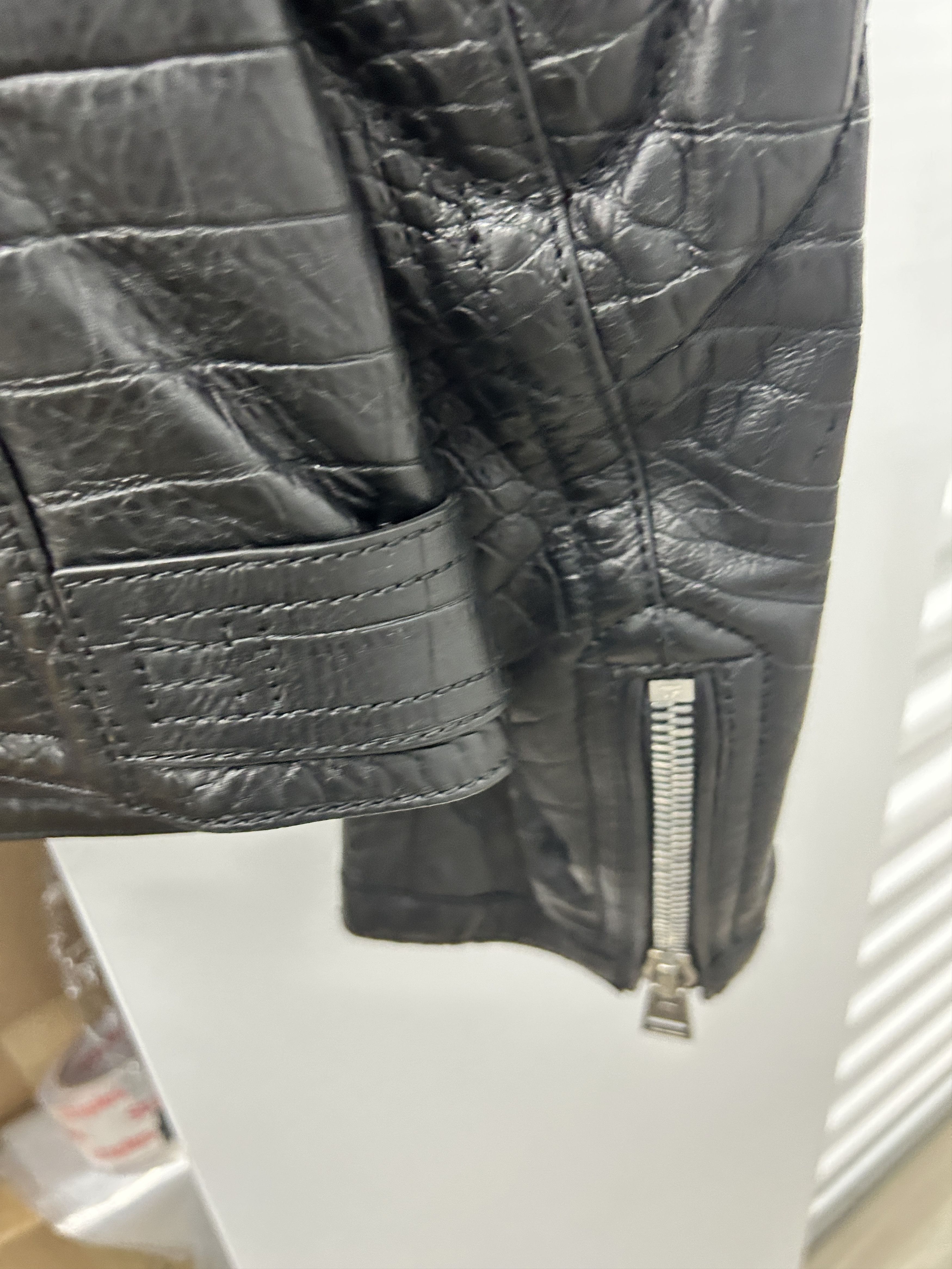 Tom Ford Tom Ford Leather Biker Crocodile Jacket in Black size It 52 Size US L / EU 52-54 / 3 - 20 Thumbnail