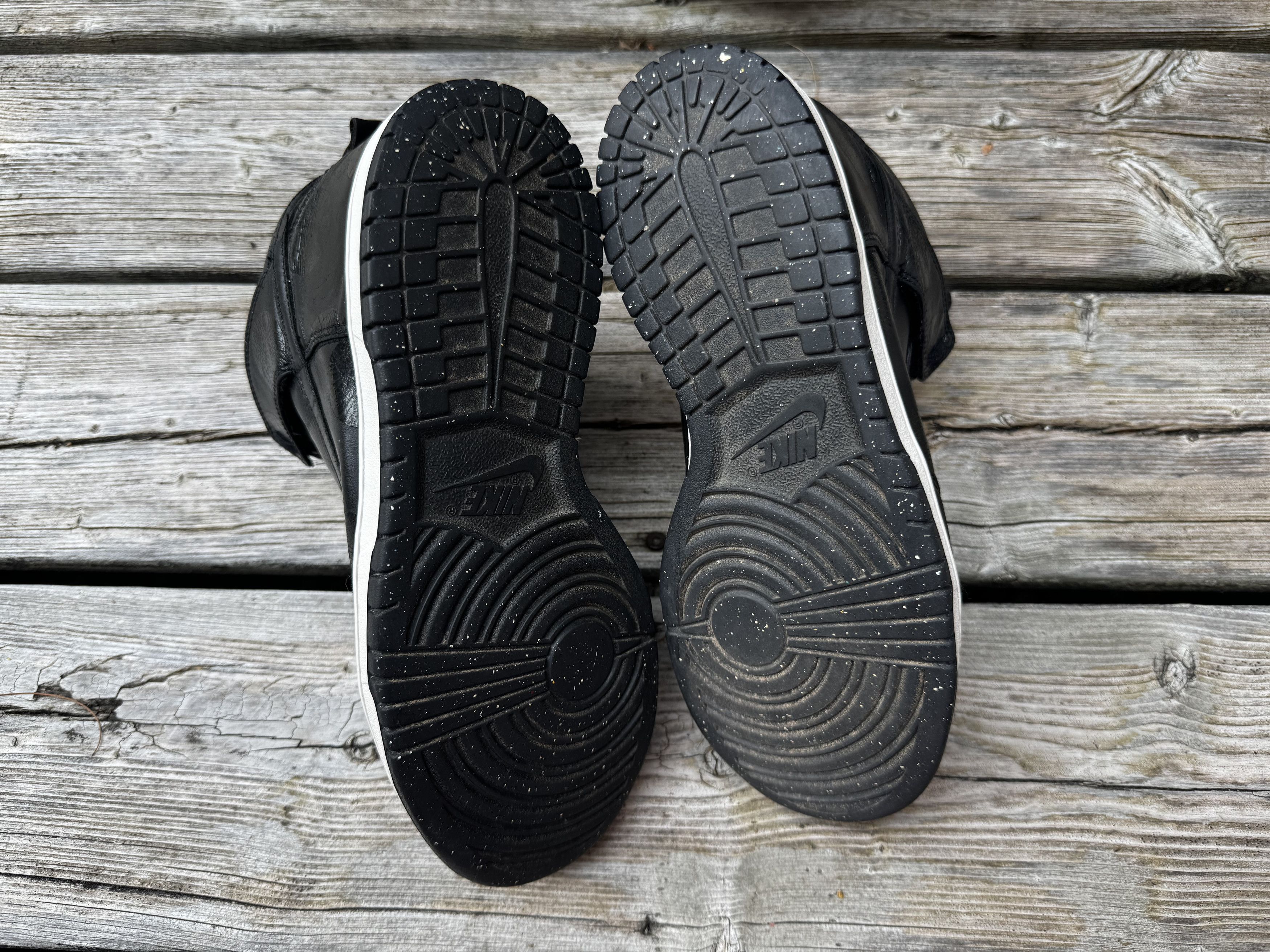 Nike 2010 WMNS Premium Dunk High 'Black Dot' [317814-005] Size US 7 / IT 37 - 9 Thumbnail