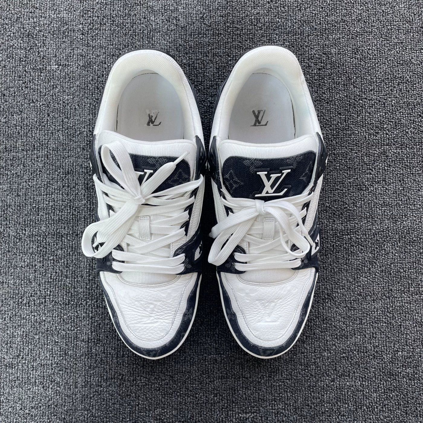 Louis Vuitton LV Trainer Low Top Monogram White/Black 43 98 New Size US 10 / EU 43 - 2 Thumbnail