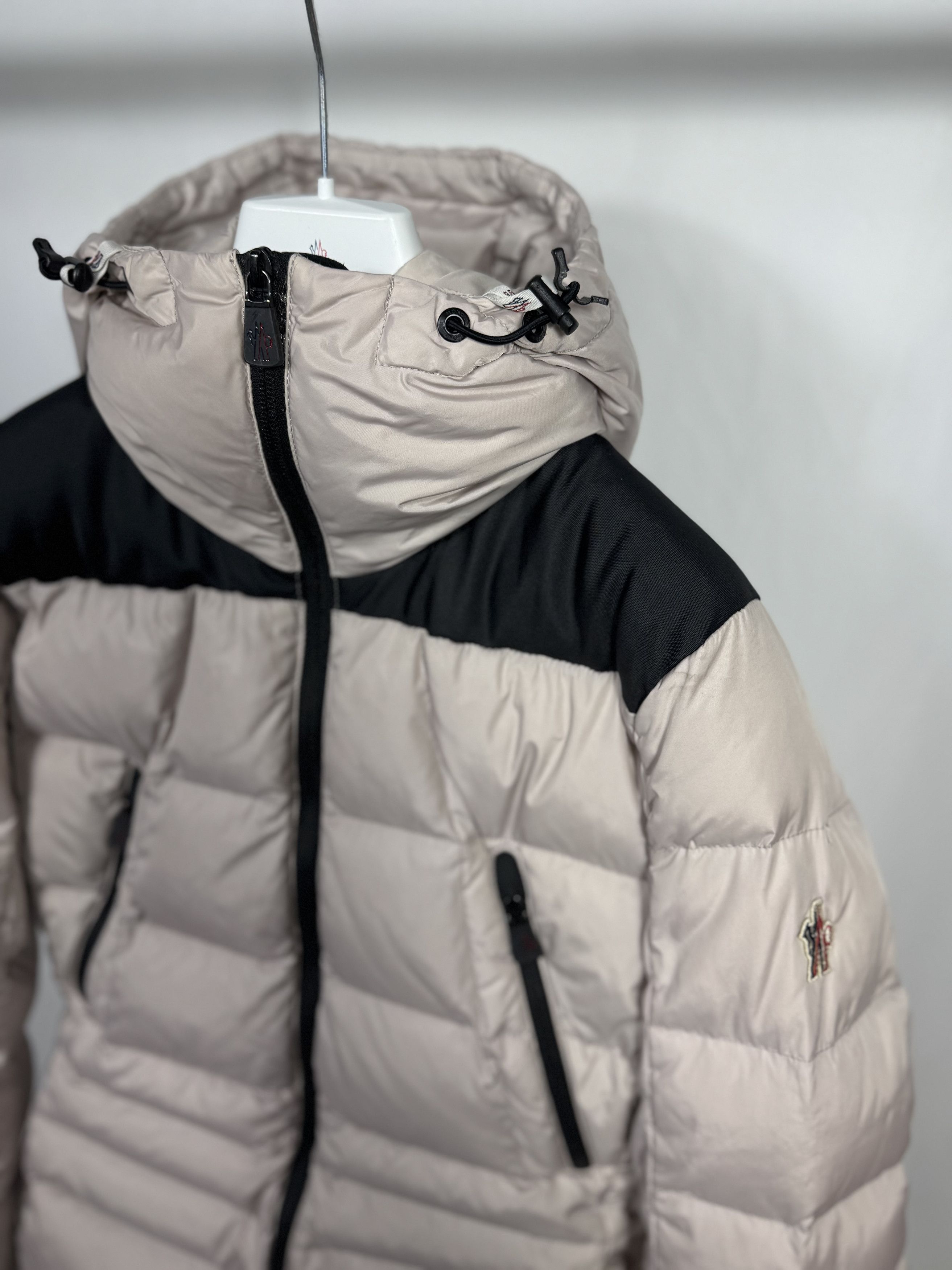 Moncler Moncler Grenoble Andolla Jacket Size M / US 6-8 / IT 42-44 - 2 Thumbnail