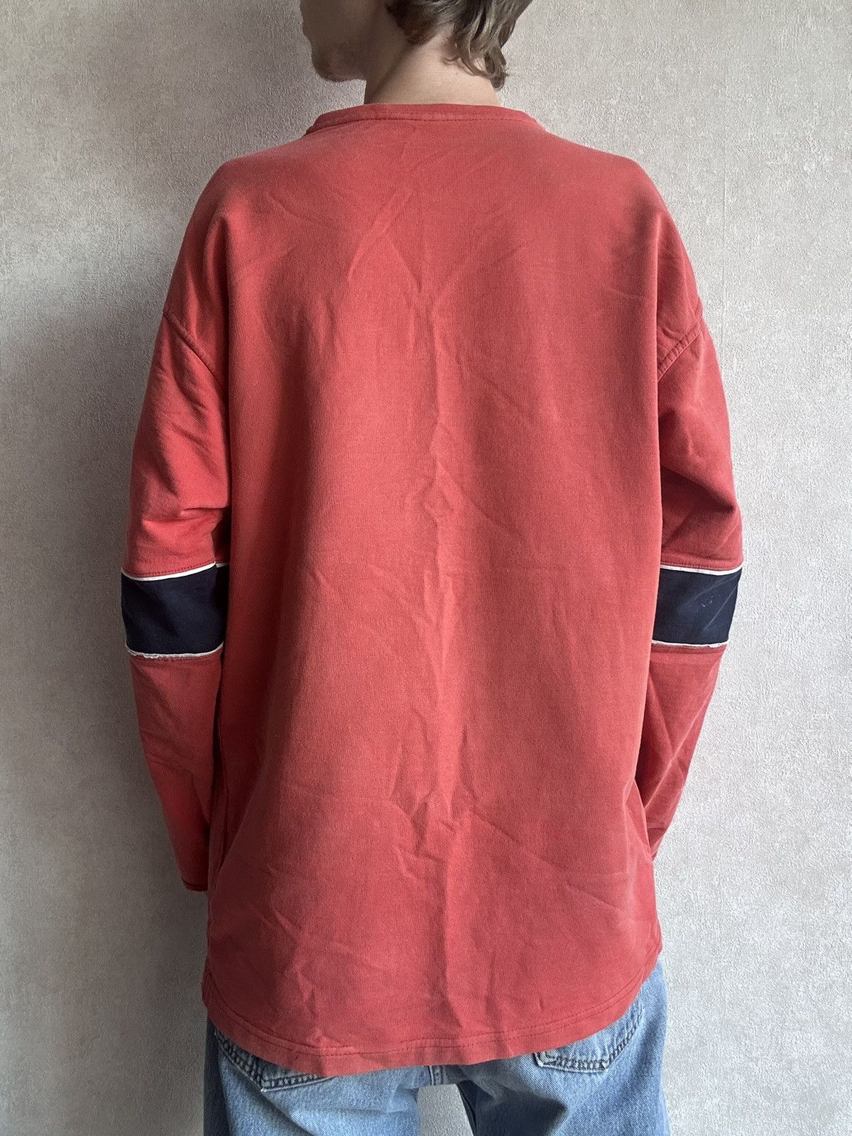 Nike 90s Nike Distressed Prison Style Swoosh Logo Sweatshirt Size US L / EU 52-54 / 3 - 5 Thumbnail