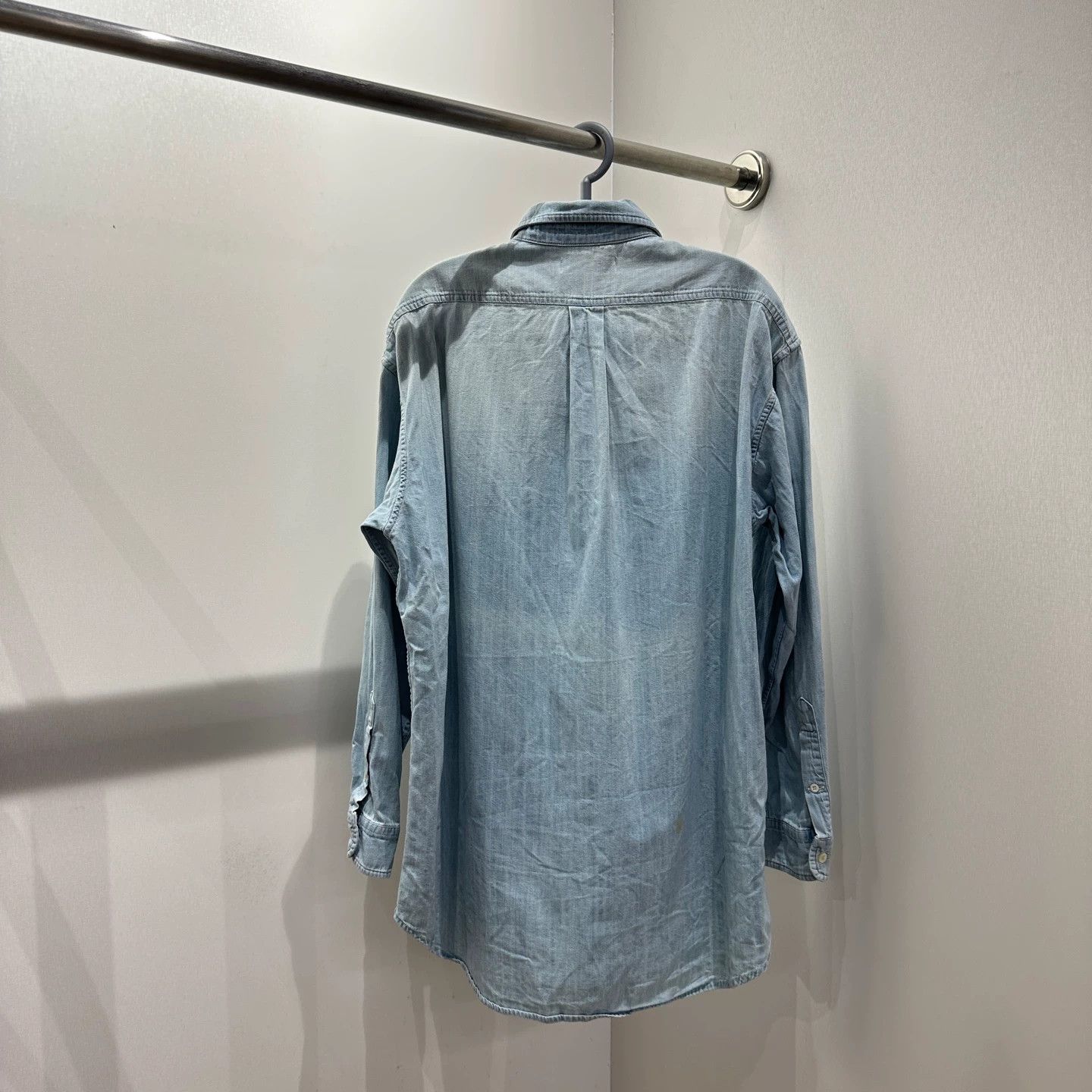 Miu Miu MIU MIU mar256 logo embroidery long sleeve shirt 40 Size S / US 4 / IT 40 - 2 Thumbnail