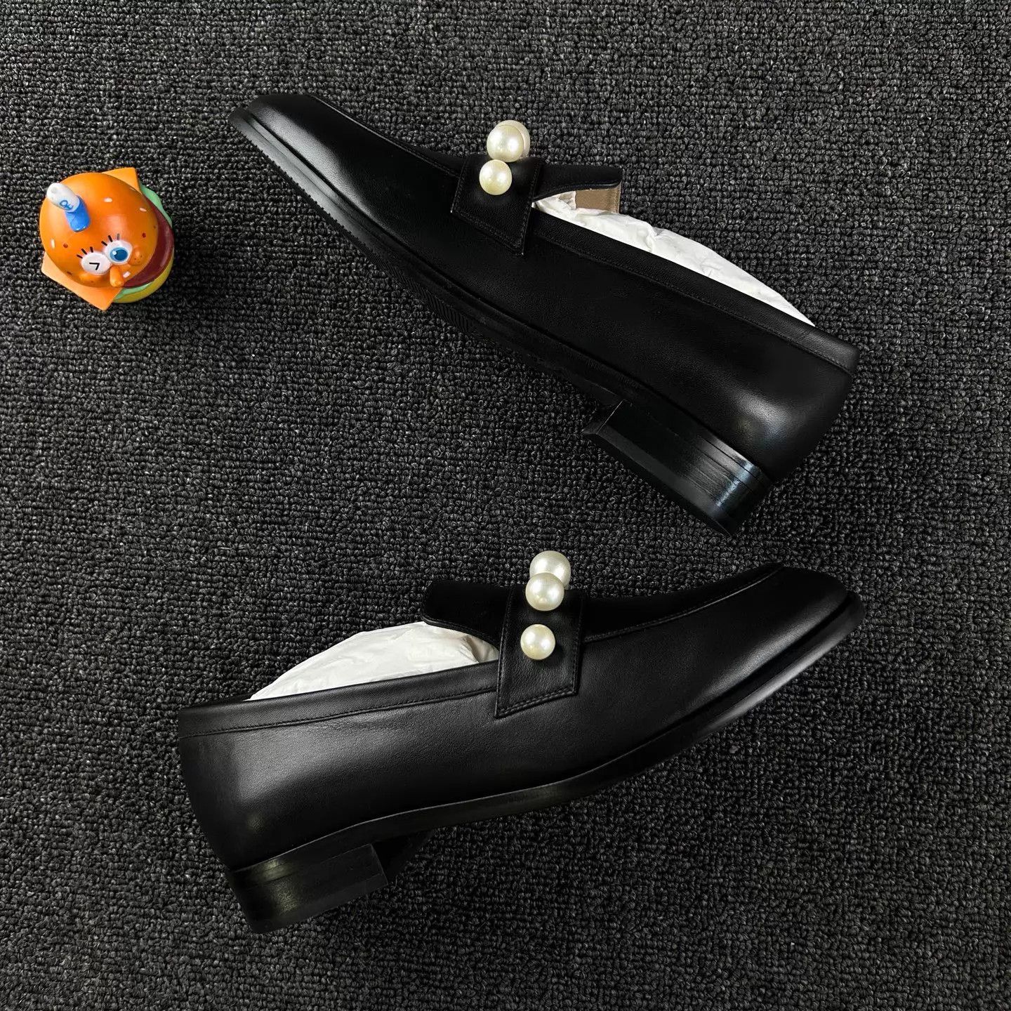 Stuart Weitzman Stuart Weizman Pearl Embellished Black Loafer 36 Size US 5.5 / IT 35.5 - 4 Thumbnail