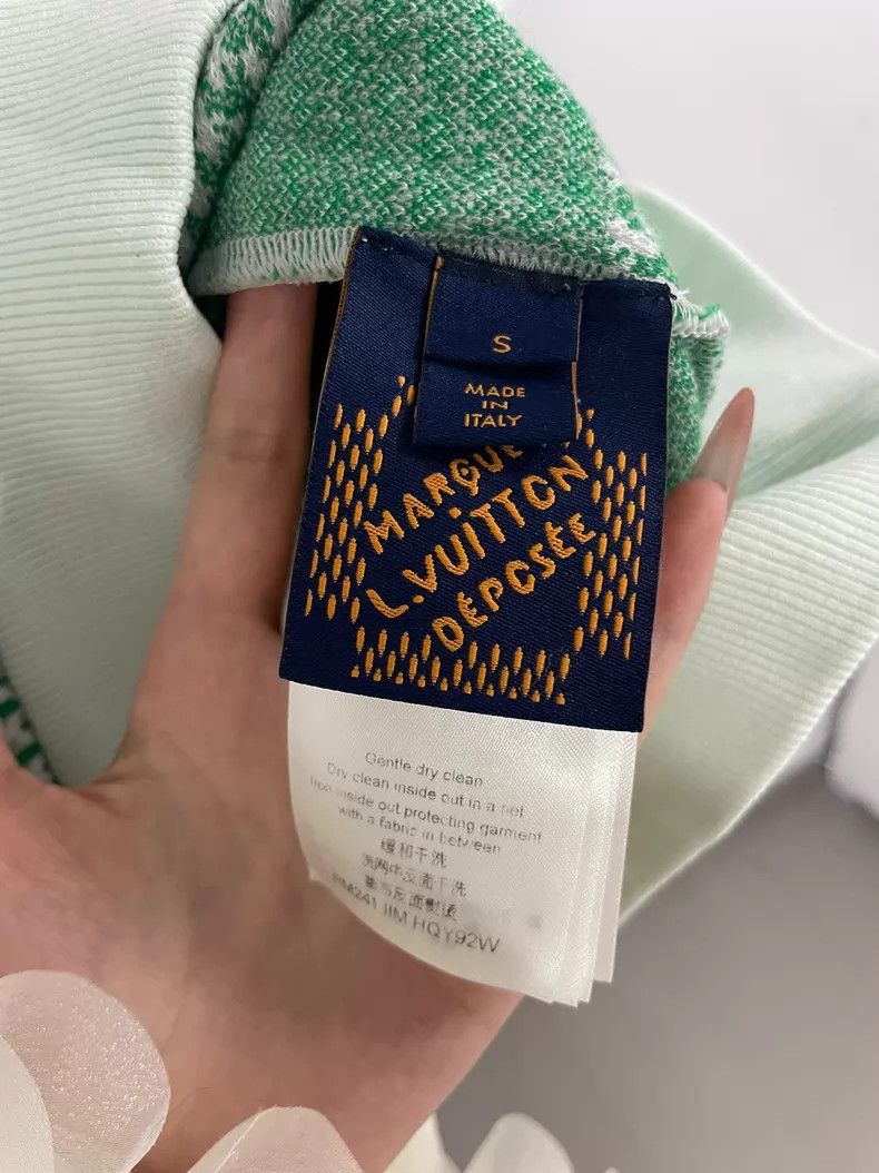 Louis Vuitton Louis Vuitton Green checkerboard full logo knit sweatshirt Size US S / EU 44-46 / 1 - 5 Thumbnail