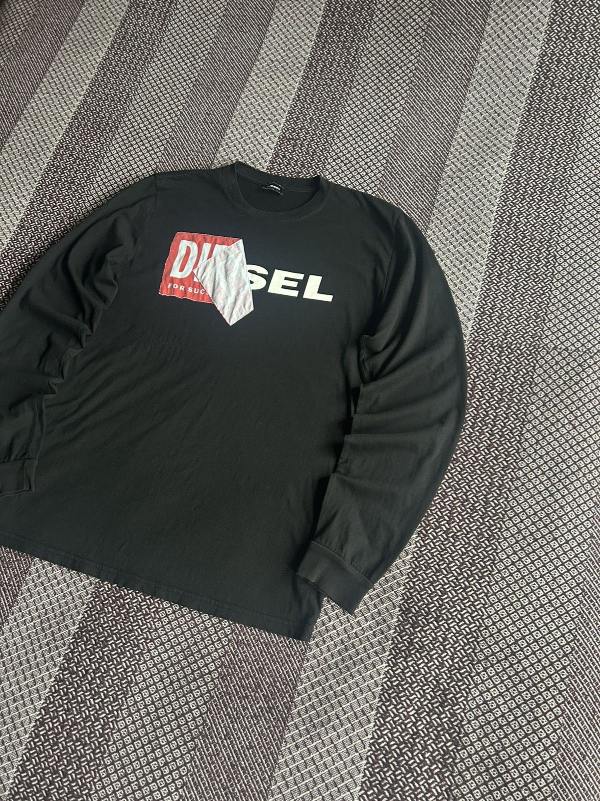 Diesel Diesel Big Logo LongSleeve T-shirt Streetwear Style Size XL Size US XL / EU 56 / 4 - 2 Thumbnail