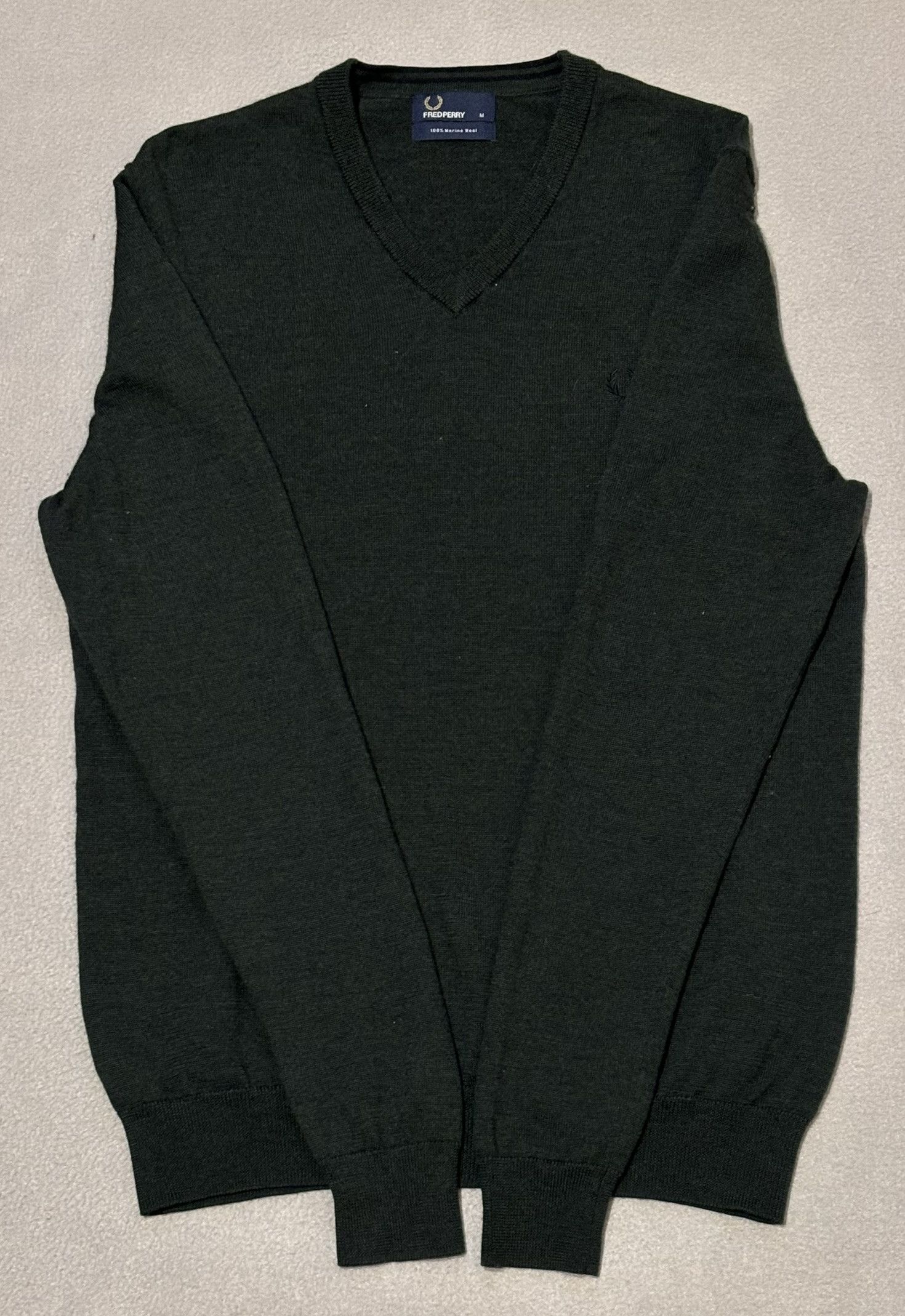 Fred Perry Fred Perry V-neck sweater 100% Wool size M Size US M / EU 48-50 / 2 - 6 Thumbnail