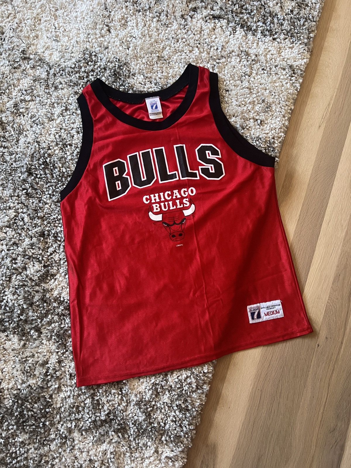 Logo 7 90s Logo 7 Chicago Bull Jersey Size Medium Size US M / EU 48-50 / 2 - 1 Thumbnail