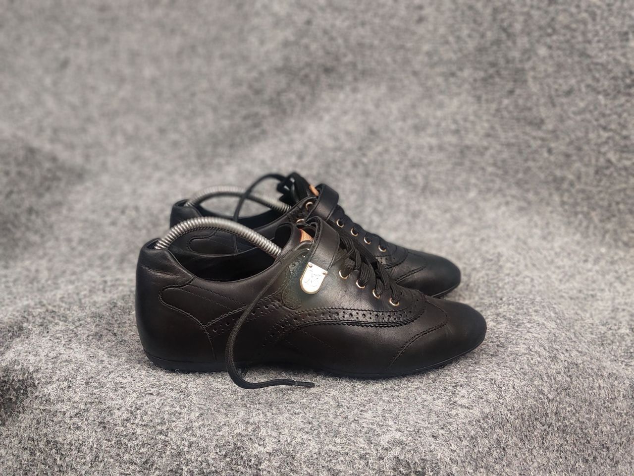 Louis Vuitton Louis Vuitton Vintage Leather Brogue Velcro Strap Sneakers Size US 6.5 / IT 36.5 - 4 Thumbnail
