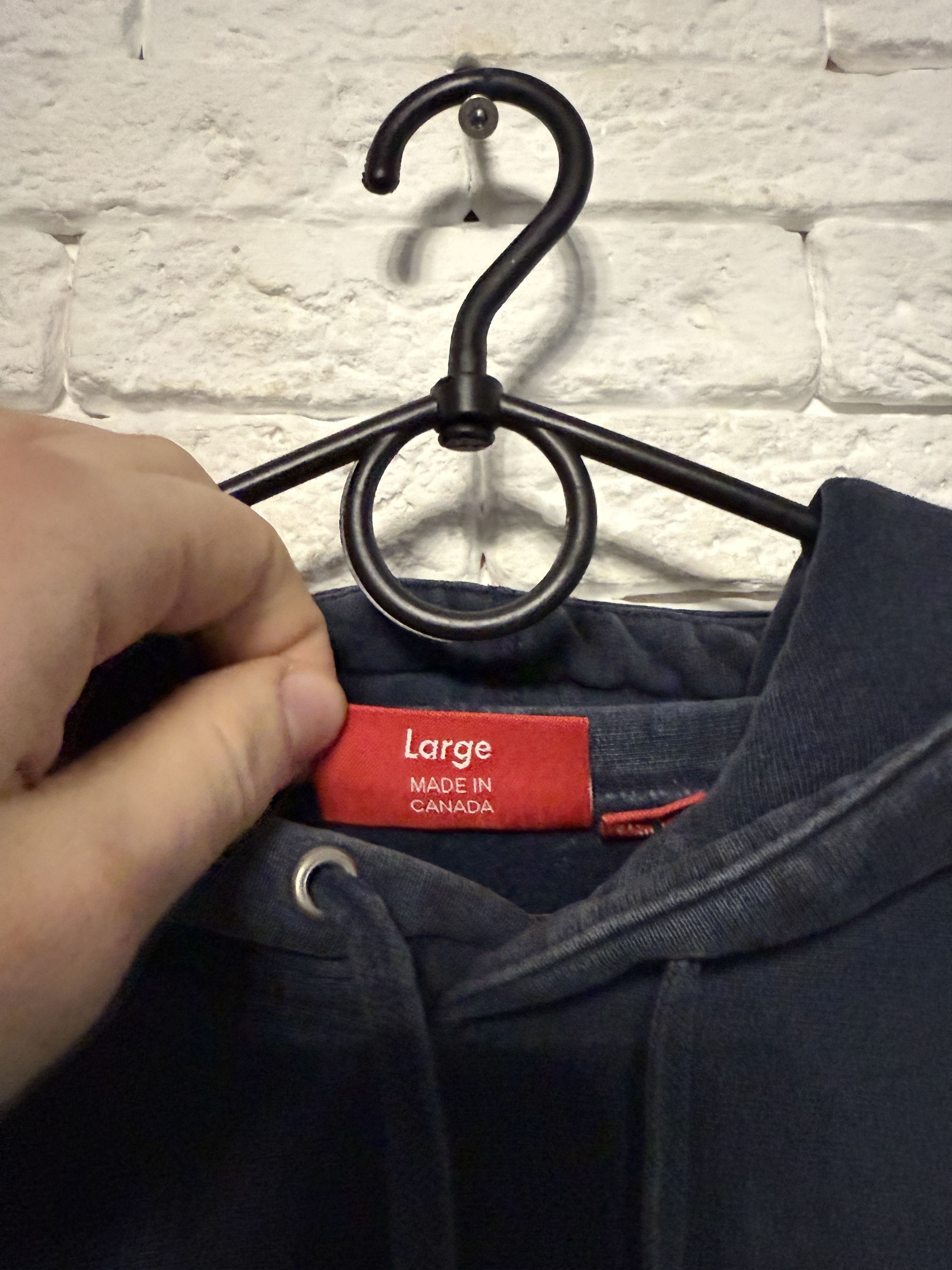 Supreme Hoodie Supreme Metallic Arc FW16 Authentic Sz M - L Size US L / EU 52-54 / 3 - 4 Thumbnail