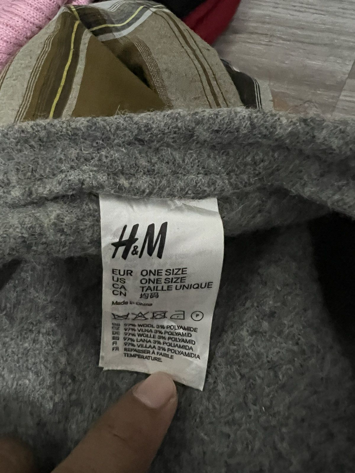 Vintage Vintage H&M Plain Hat Size ONE SIZE - 6 Thumbnail
