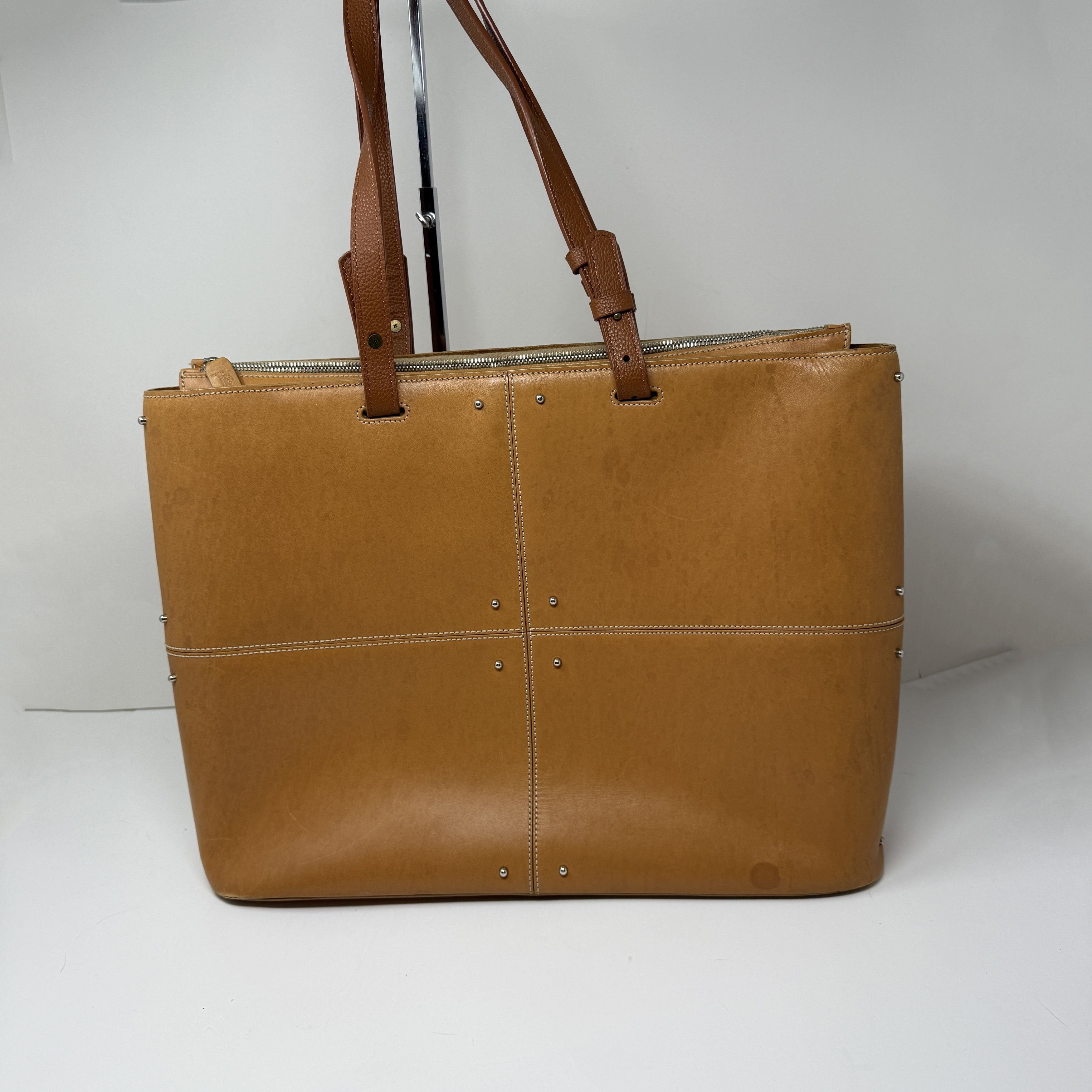 Tod's Tod's Genuine Leather Studded Embellished Size ONE SIZE - 8 Thumbnail