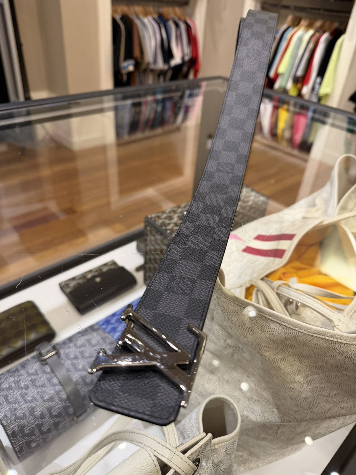 Louis Vuitton Louis Vuitton Damier Graphite 40mm Reversible Belt Size 38 - 2 Thumbnail