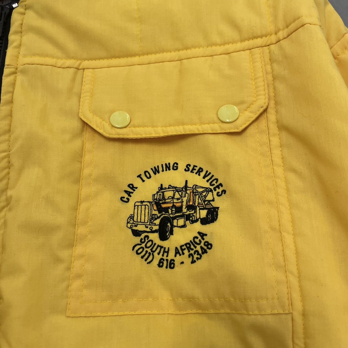 Japanese Brand × Vintage Vintage 80's South Africa 🇿🇦 Towing Company Puffer Jacket Size US L / EU 52-54 / 3 - 3 Thumbnail
