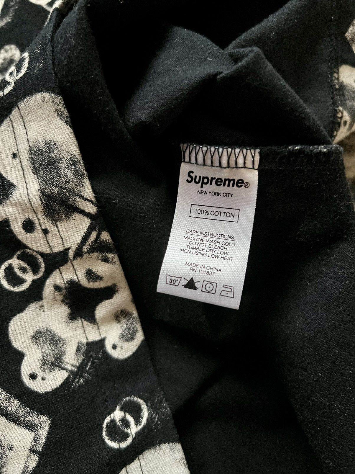 Supreme SUPREME HEARTS S/S TOP BLACK ‘21 Size US XL / EU 56 / 4 - 4 Thumbnail