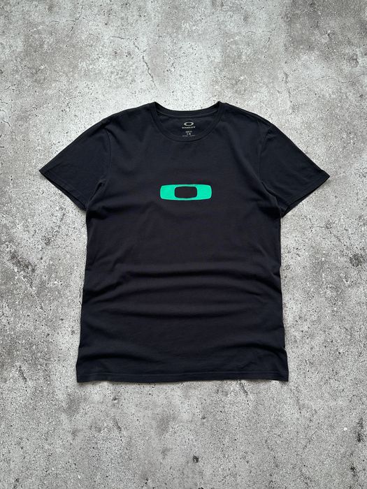 Vintage Vintage Oakley Logo Tee Shirt | Grailed