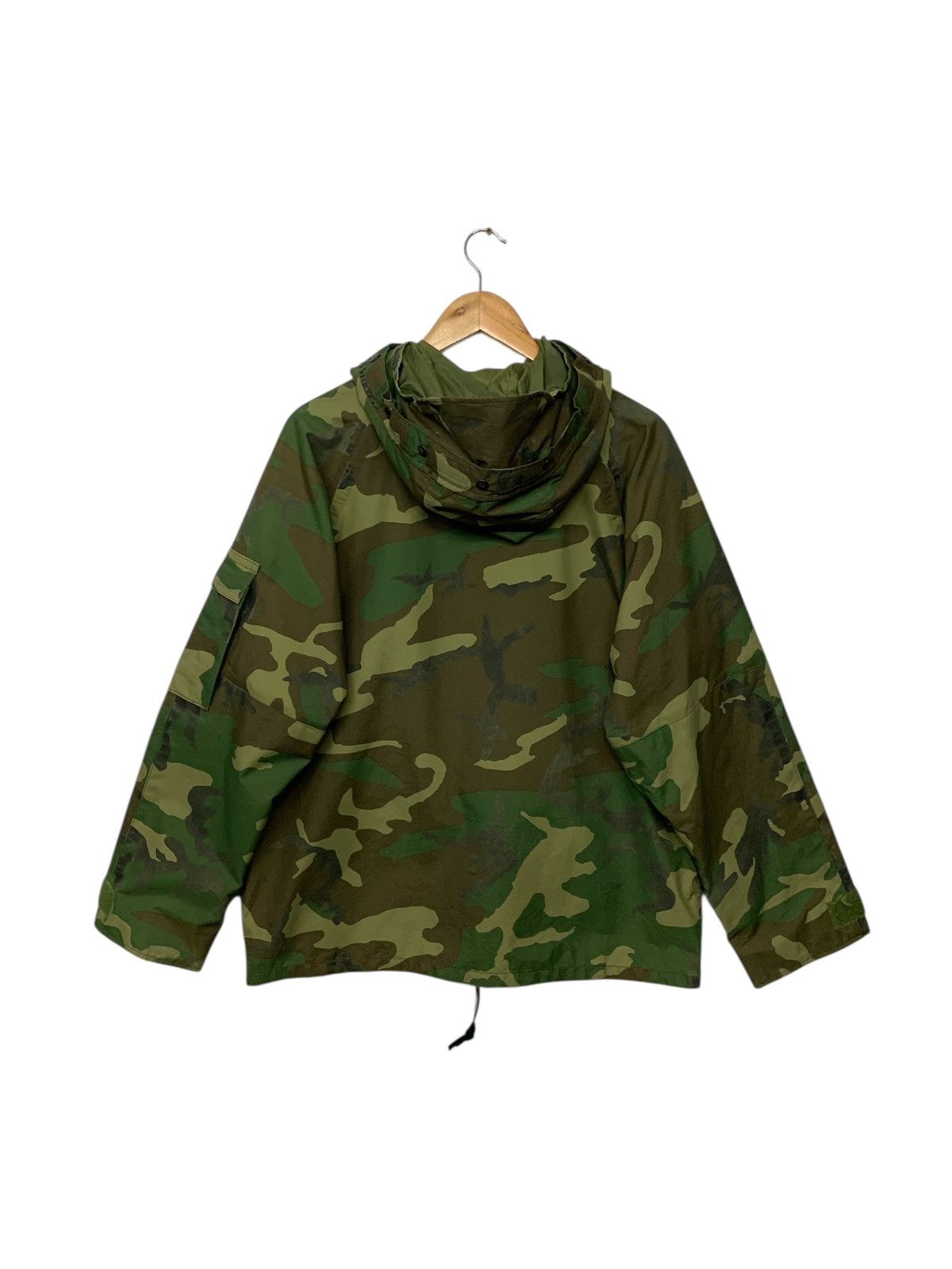 Vintage Rare Vintage 80's Army Zipper Down Jacket Size US M / EU 48-50 / 2 - 4 Thumbnail