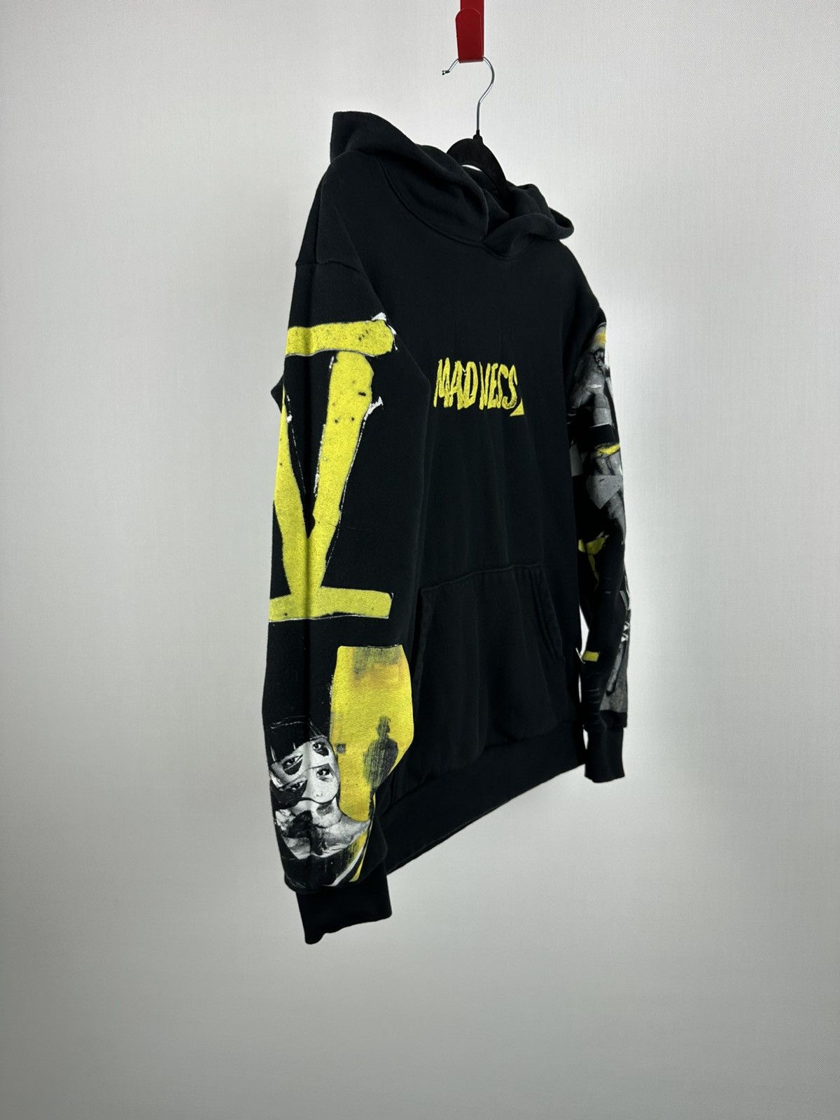 XO NWT2020 THE WEEKND MADNESS XO Collage Logo Pullover Black Size US S / EU 44-46 / 1 - 9 Thumbnail