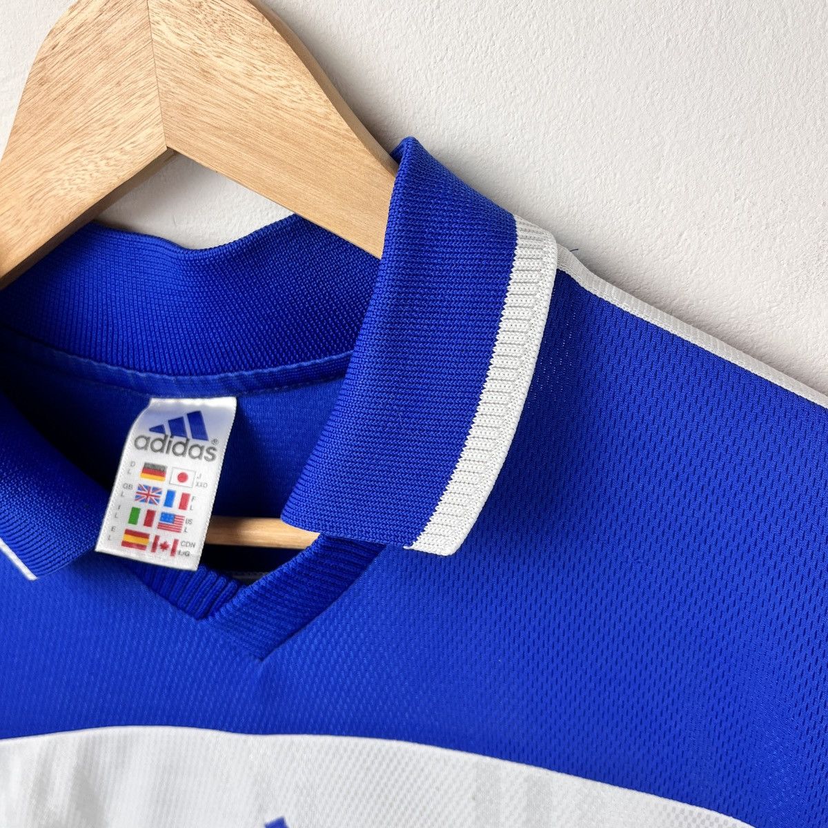 Adidas Adidas TKT Polska Soccer Jersey Vintage 90s Y2k Blockcore Size US L / EU 52-54 / 3 - 8 Thumbnail