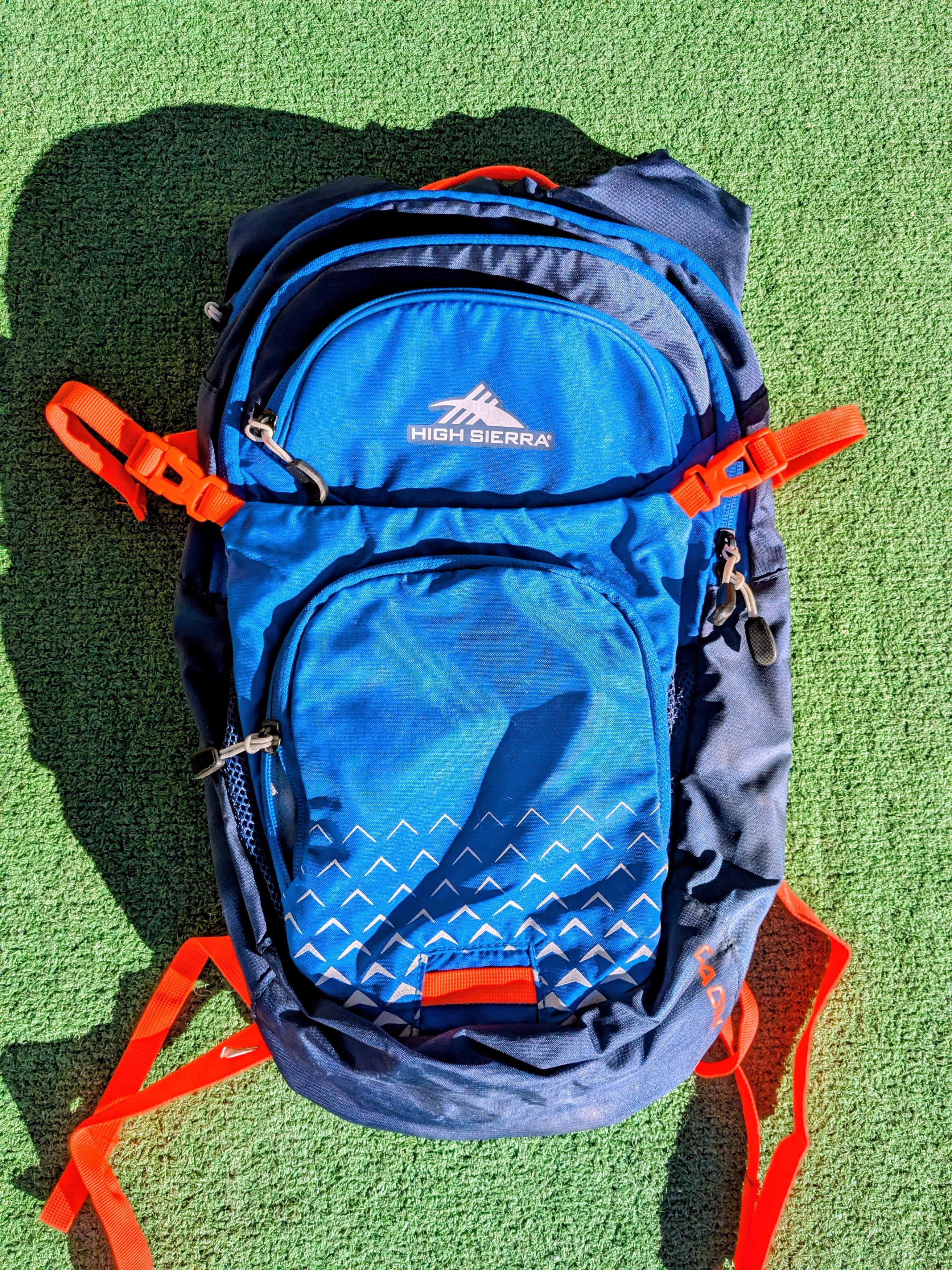 High Sierra MARKED High Sierra Cragin 2L Hydration Reservoir Backpack Size ONE SIZE - 9 Thumbnail