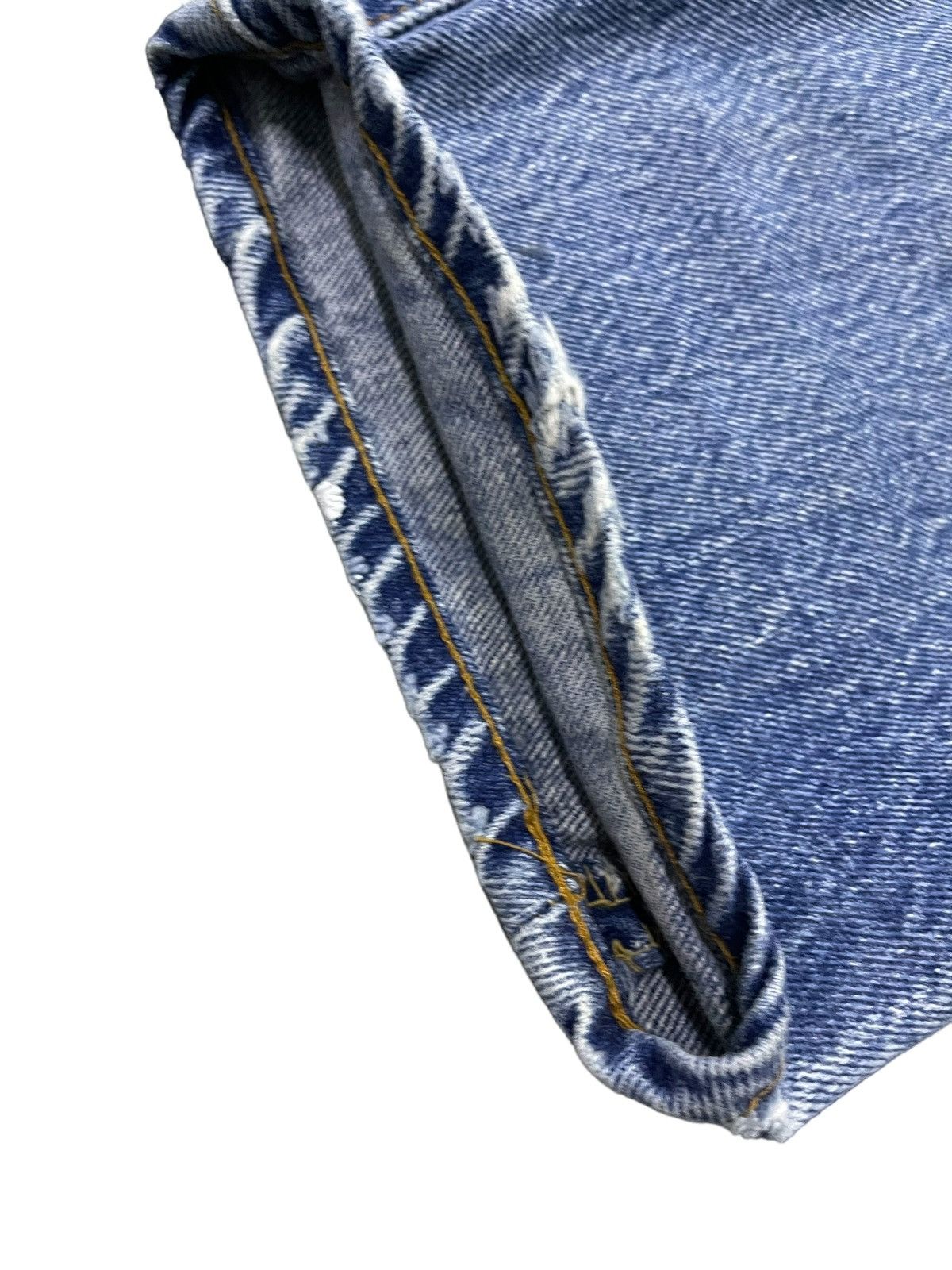 Levi's × Vintage Vintage 80s Levis 501 Button Fly Distressed Jeans Size US 32 / EU 48 - 13 Thumbnail