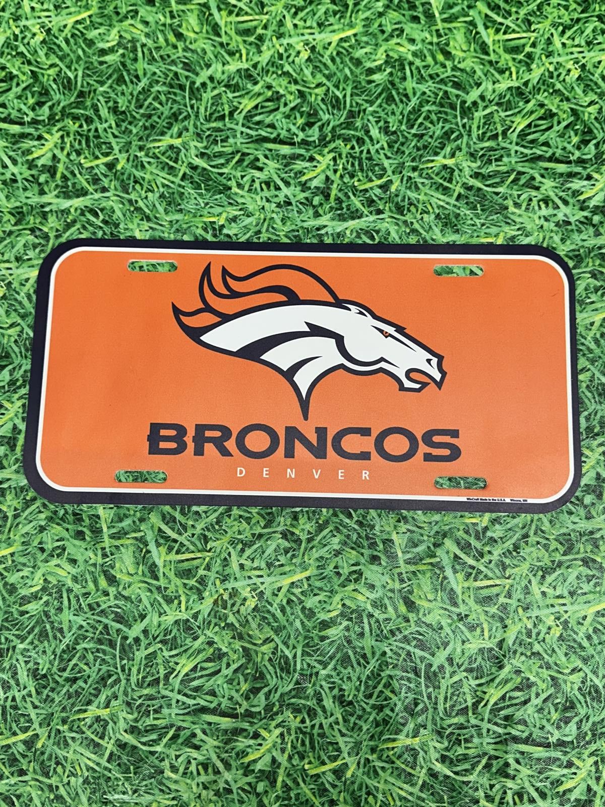 NFL Denver Broncos License Plate Plastic NFL NEW Size ONE SIZE - 1 Preview