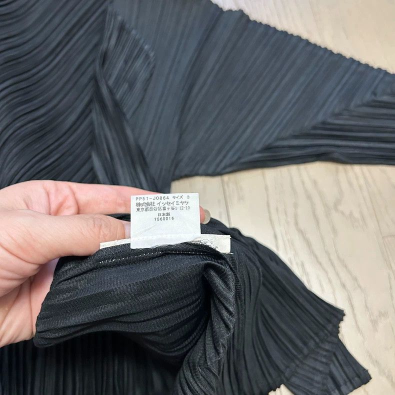 Other Issey Miyake/三宅一生 size:3 Black cardigan Size XS / US 0-2 / IT 36-38 - 3 Thumbnail