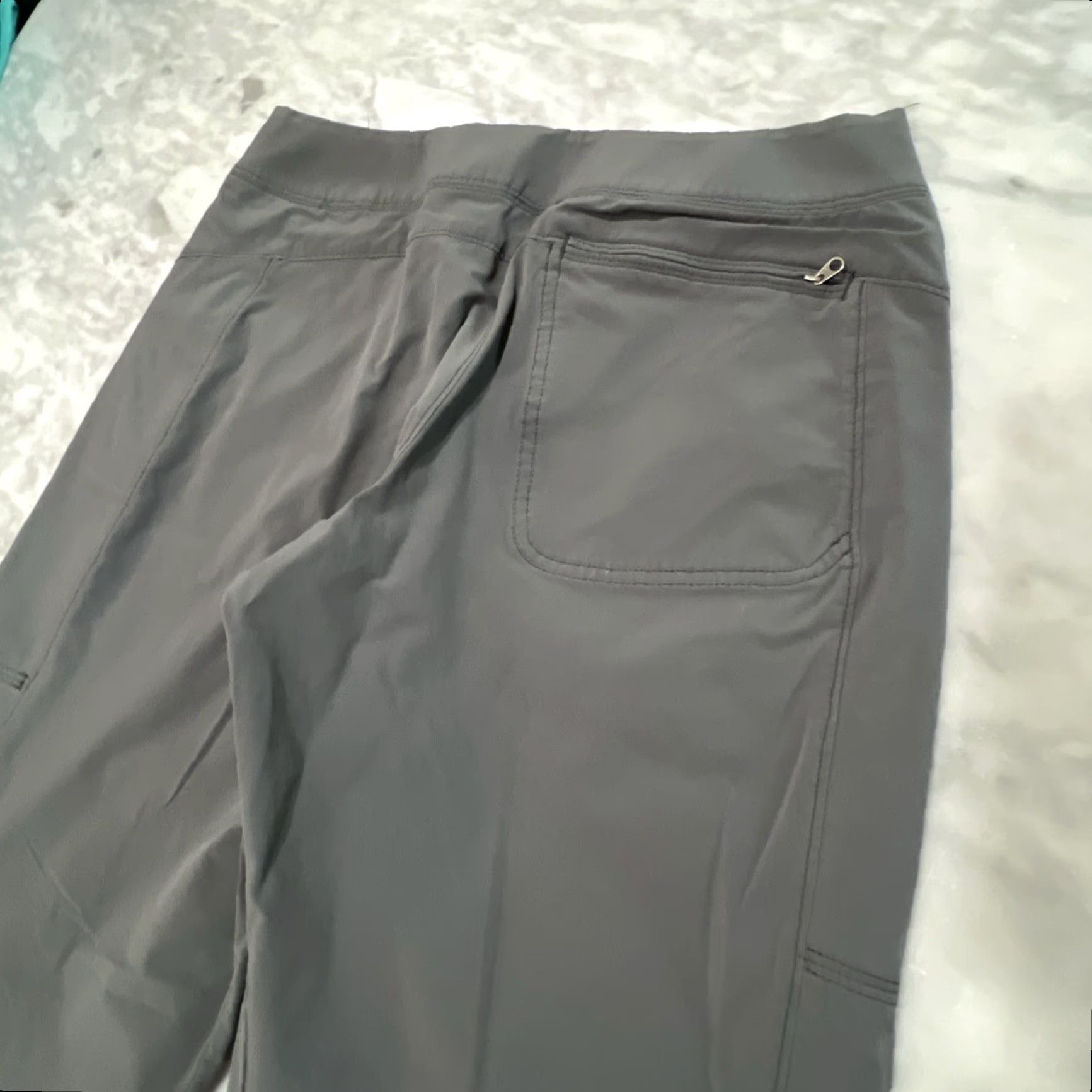 Mountain Hardwear Mountain Hardwear Pants Womens 8 Grey Outdoor Hiking Adventure Jogger Casual Travel Nature Sports Grey 28 in Inseam Womens Size 30" / US 8 / IT 44 - 7 Thumbnail