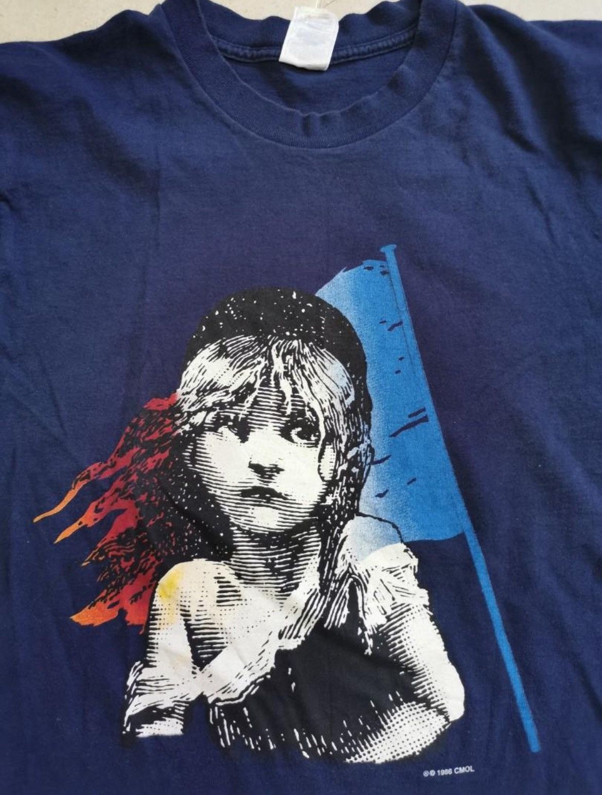 Band Tees × Novesta Vintage 80s Les Miserables novelist Size US L / EU 52-54 / 3 - 1 Thumbnail