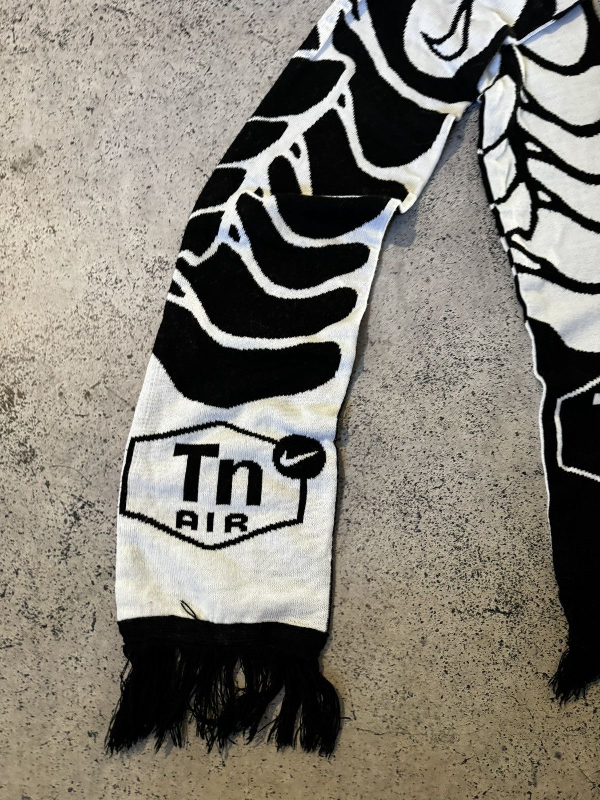 Nike Nike TN SCARF Size ONE SIZE - 4 Thumbnail