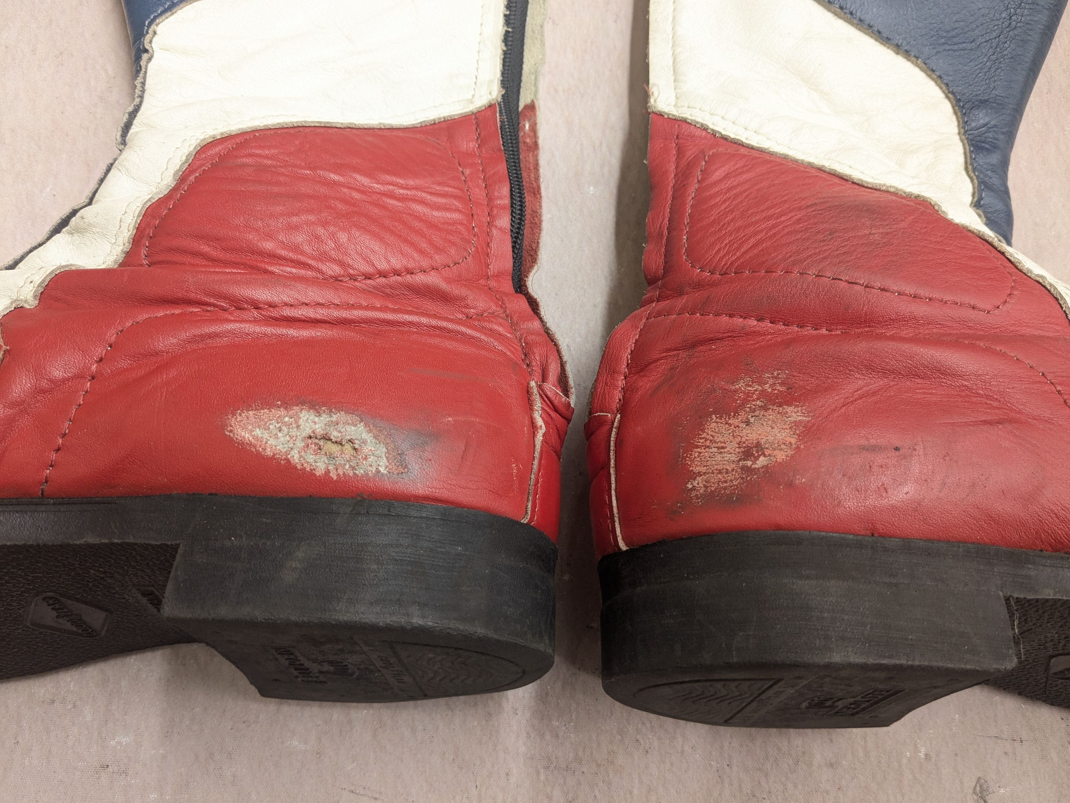 Genuine Leather Vintage Motorcycle Biker Boots Red Blue White 8.5 Leather Size US 8.5 / EU 41-42 - 11 Thumbnail
